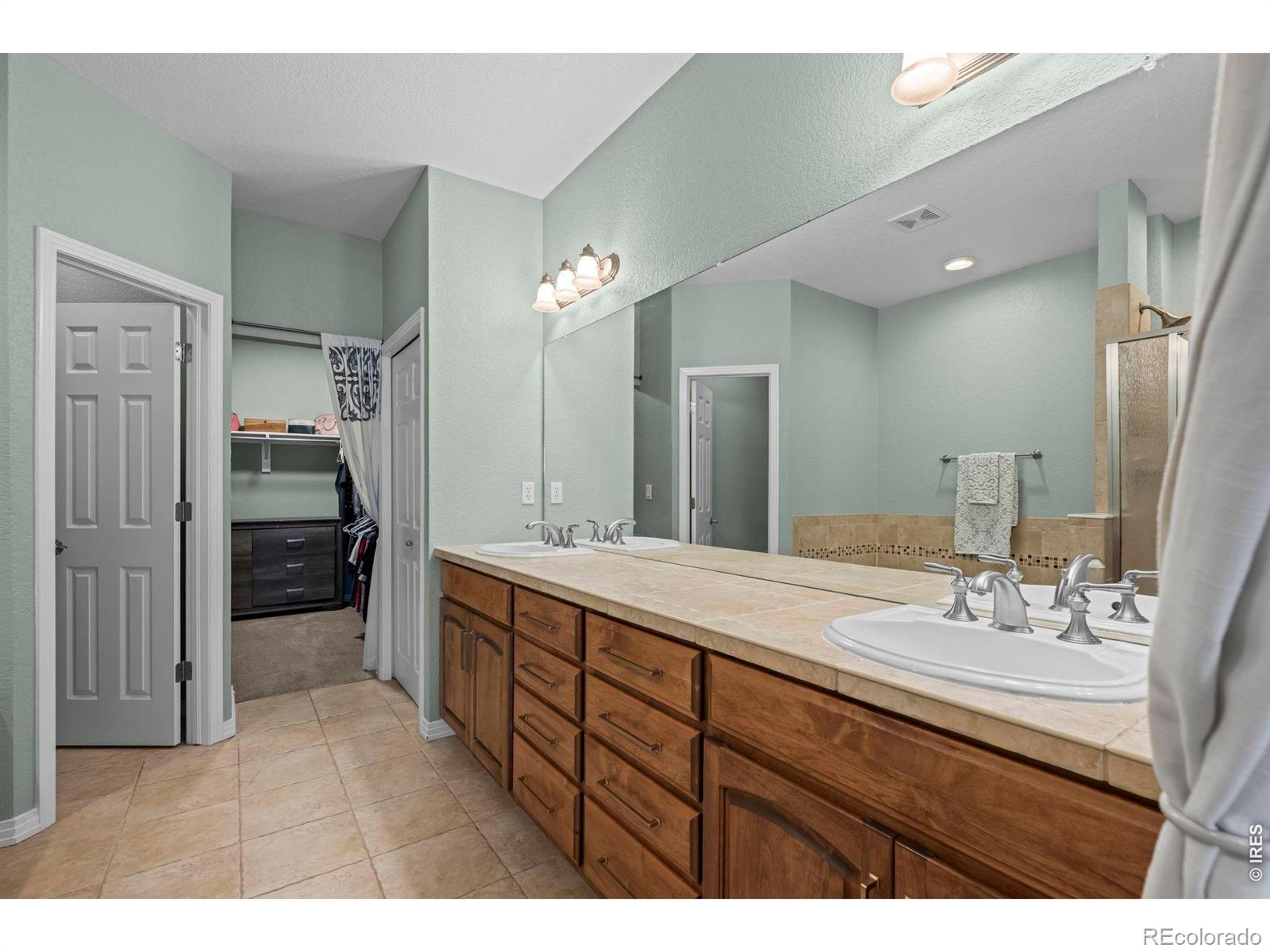 MLS Image #21 for 1993  cedarwood place,erie, Colorado