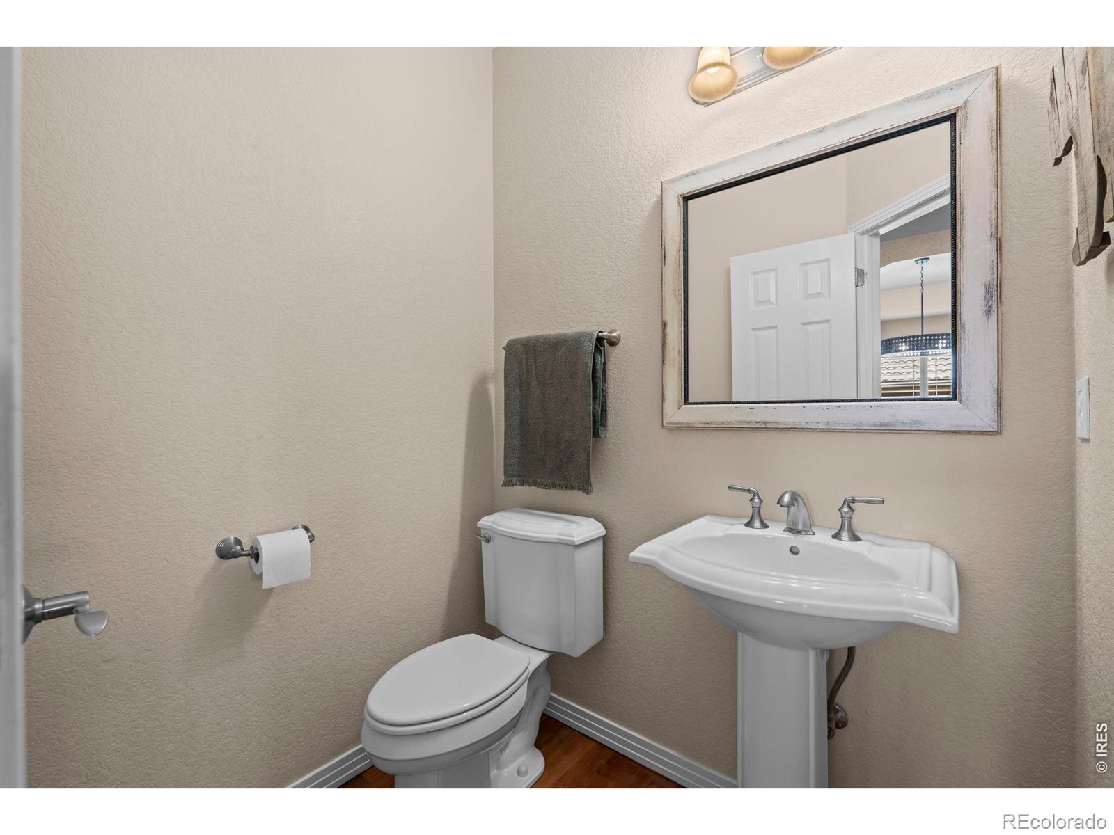 MLS Image #32 for 1993  cedarwood place,erie, Colorado
