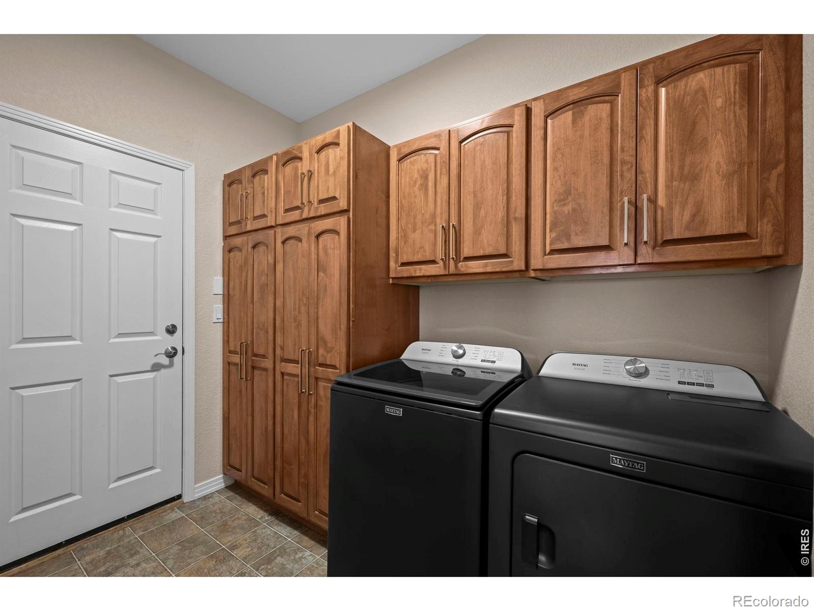 MLS Image #33 for 1993  cedarwood place,erie, Colorado