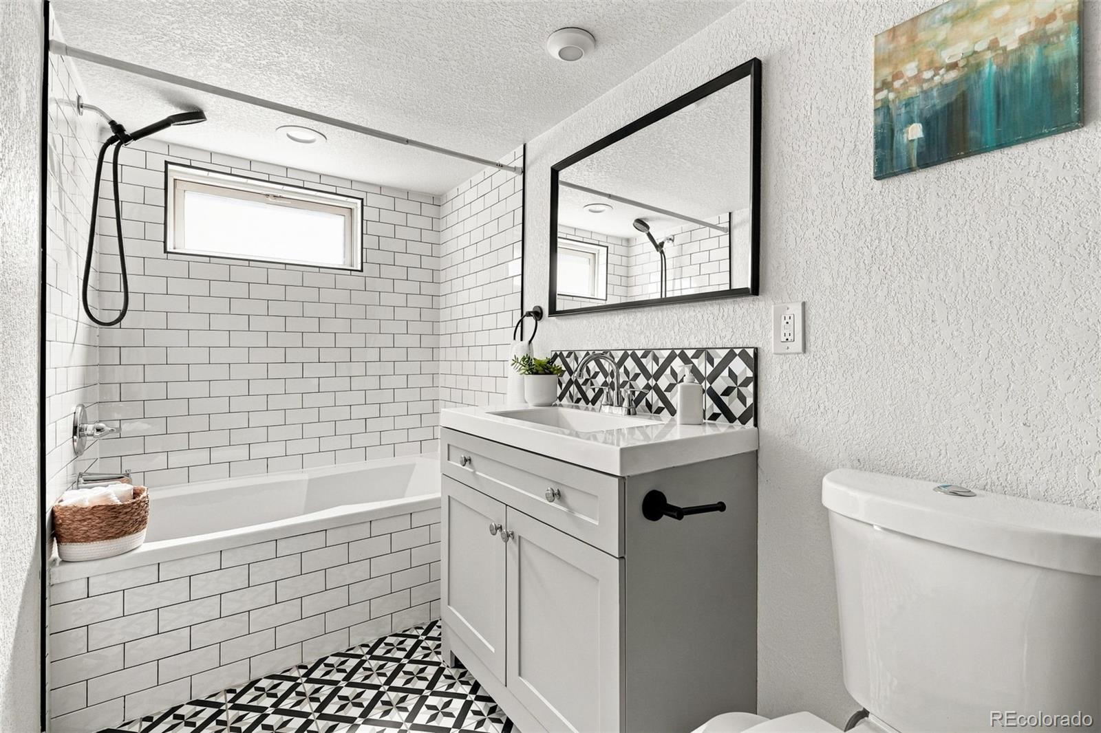 MLS Image #25 for 3196 s logan street,englewood, Colorado