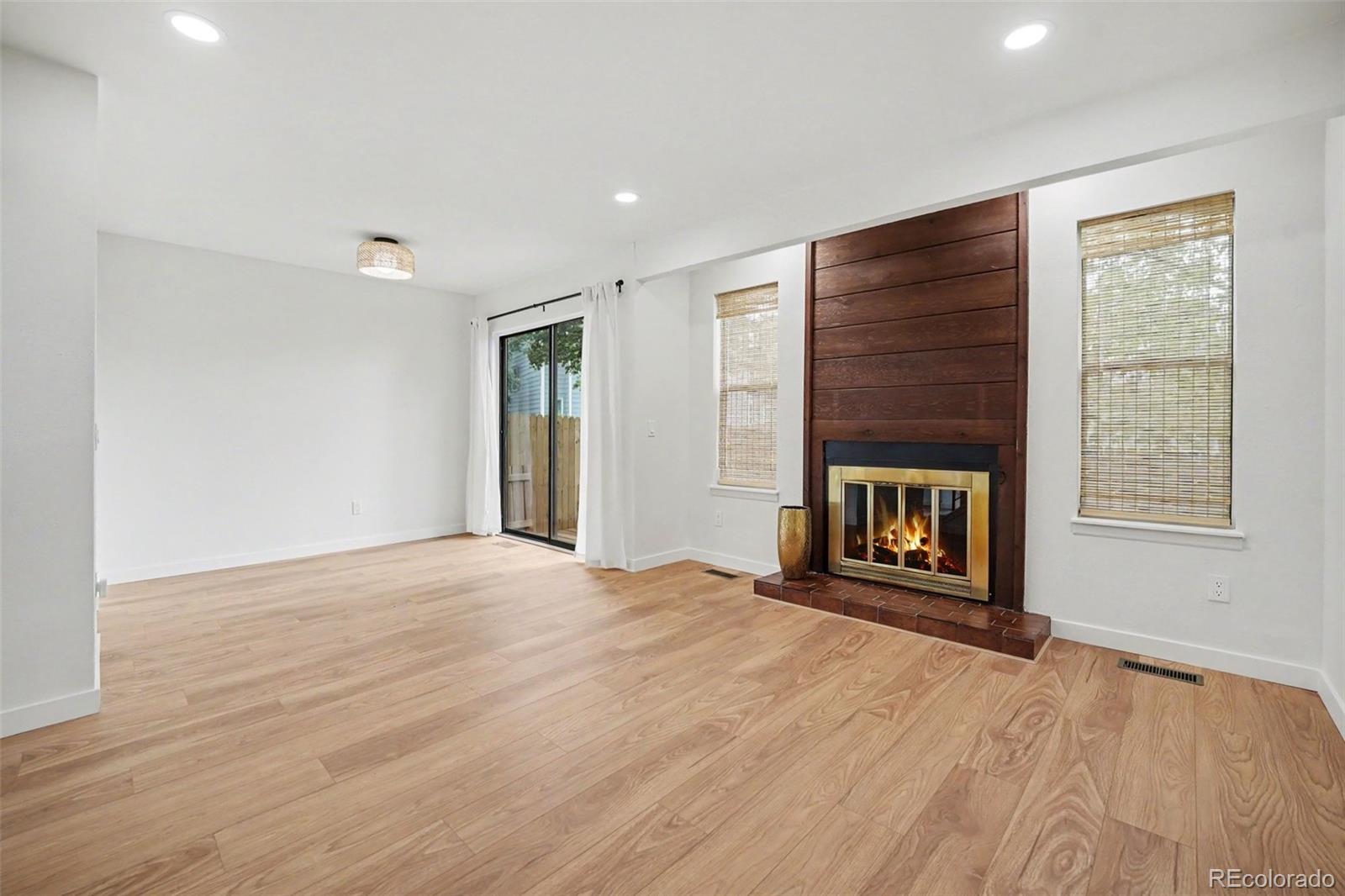 MLS Image #3 for 8711  carr loop,arvada, Colorado