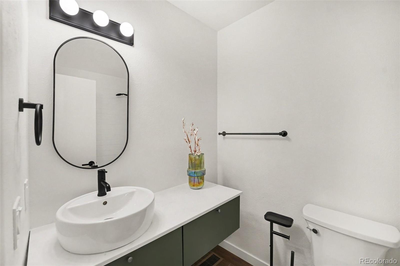MLS Image #9 for 8711  carr loop,arvada, Colorado