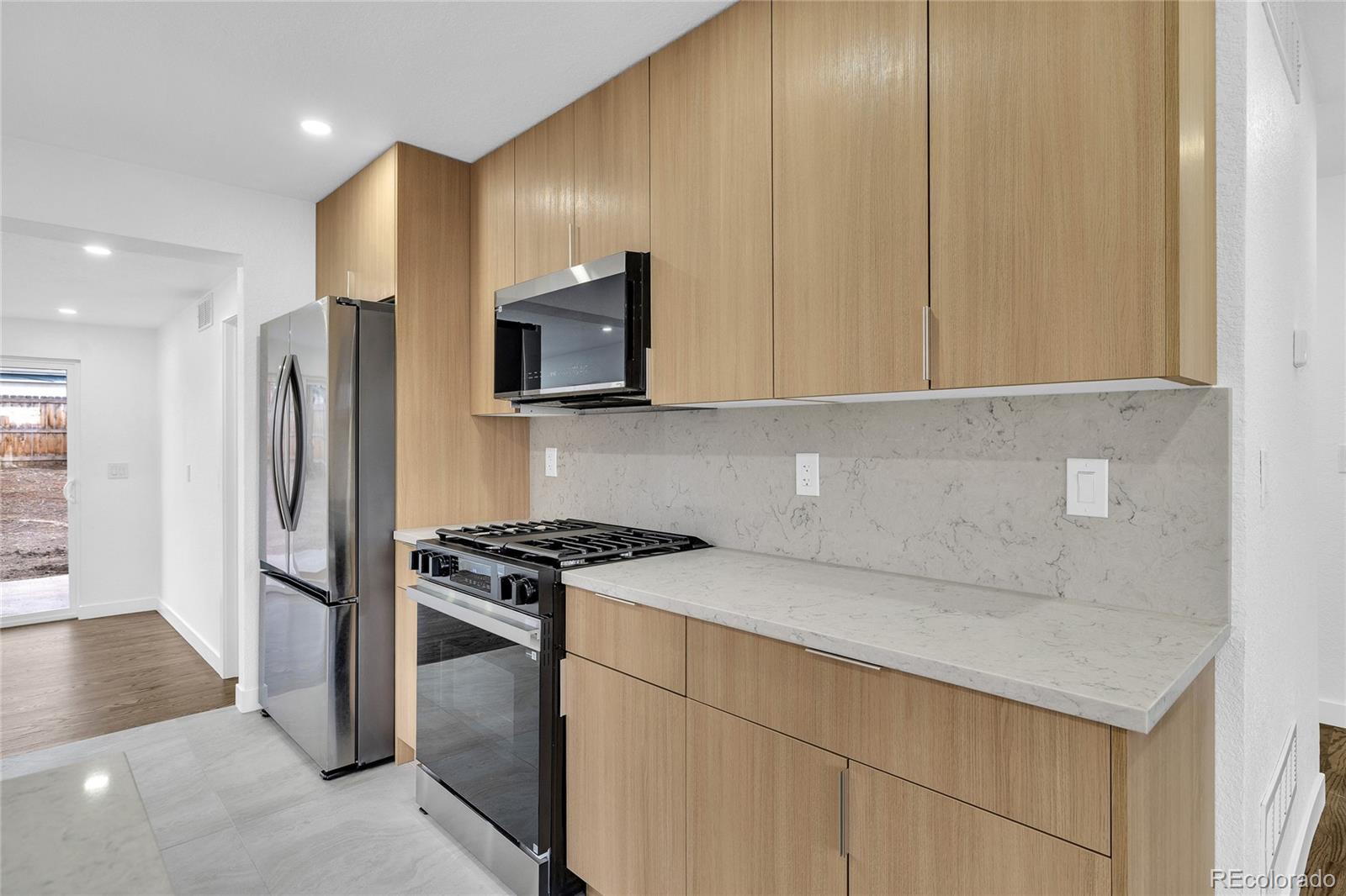 MLS Image #13 for 1551 w hoye place,denver, Colorado