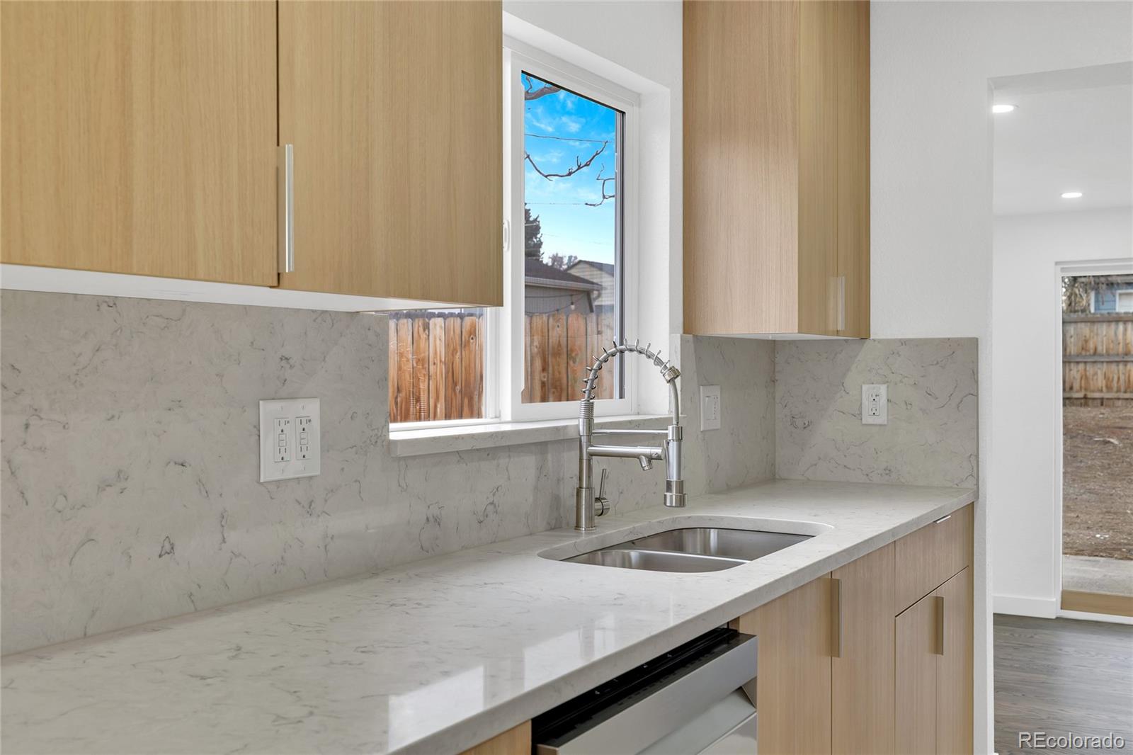 MLS Image #15 for 1551 w hoye place,denver, Colorado
