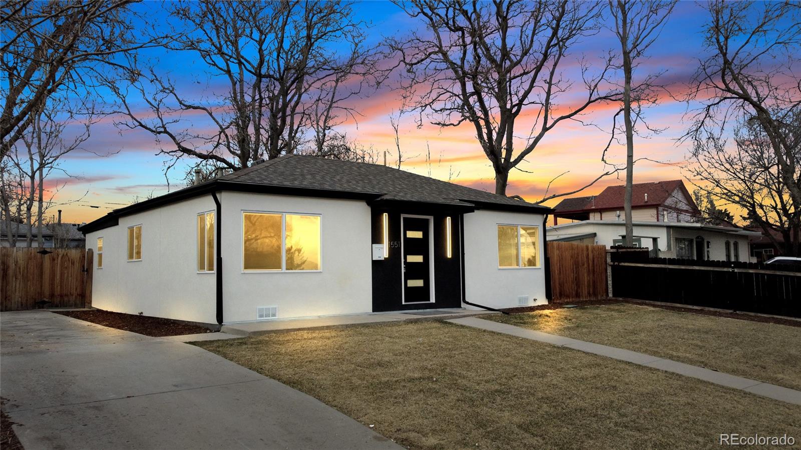 MLS Image #4 for 1551 w hoye place,denver, Colorado