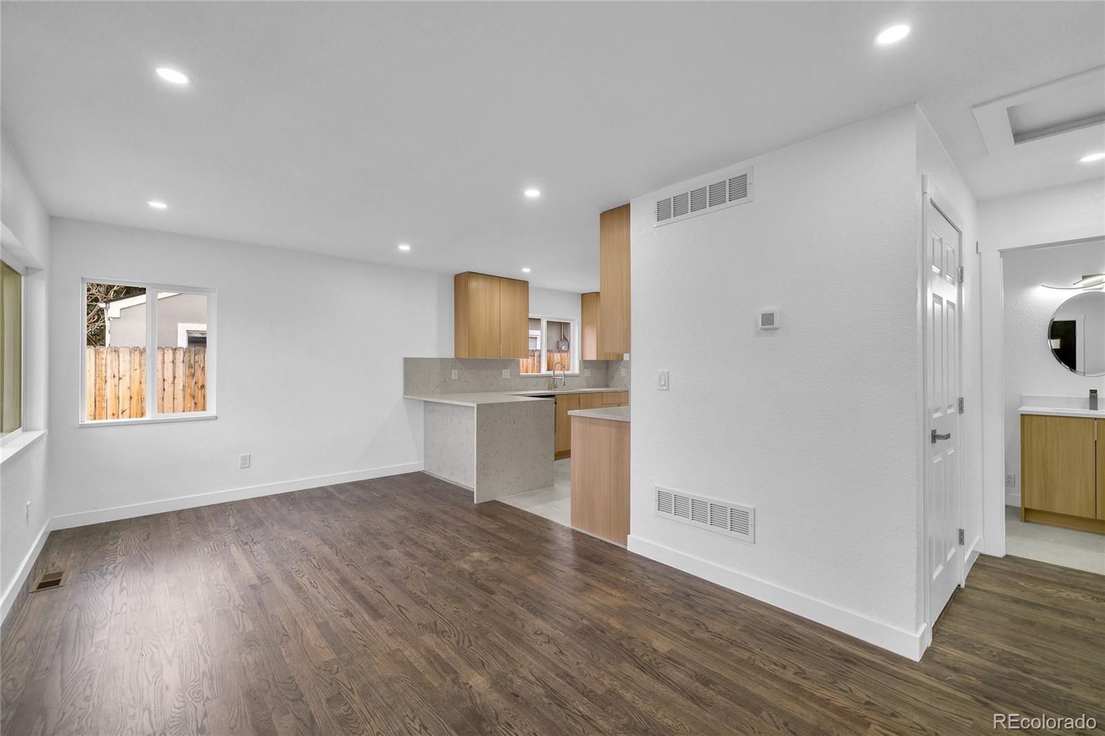 MLS Image #6 for 1551 w hoye place,denver, Colorado