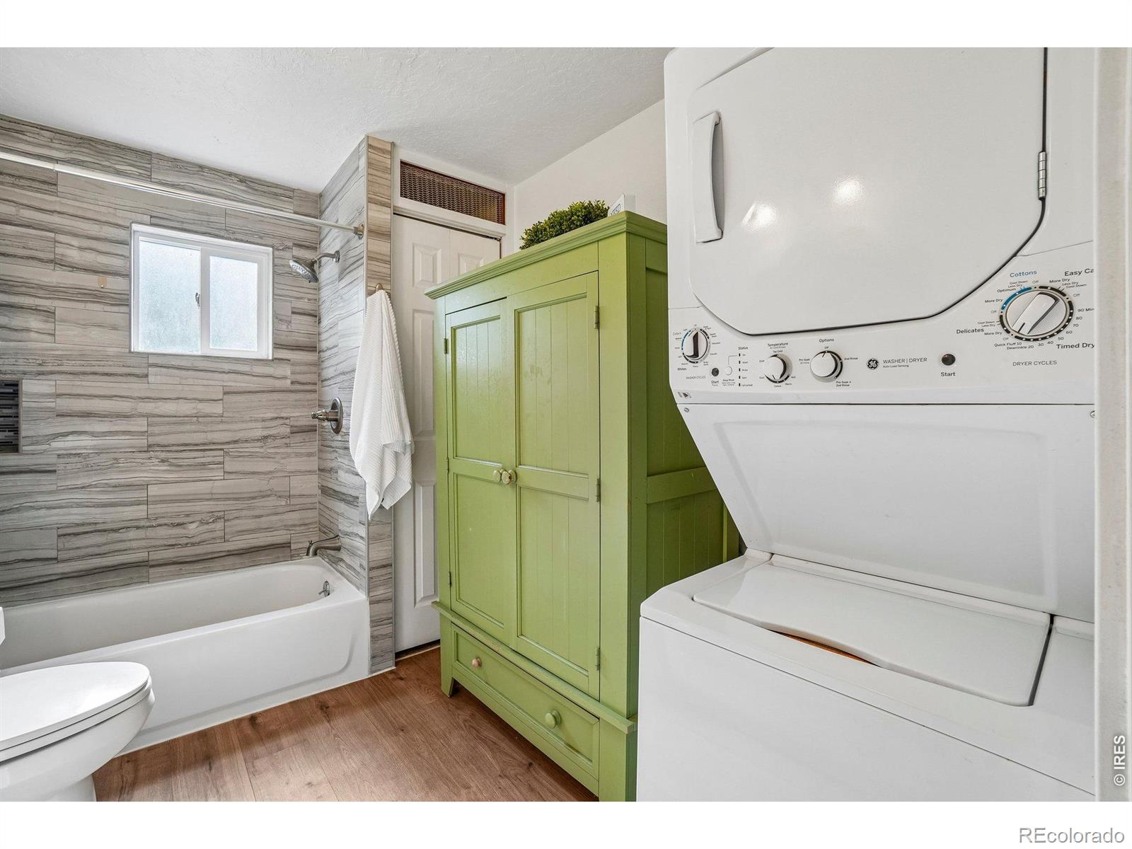 MLS Image #11 for 127 e saint clair avenue,longmont, Colorado