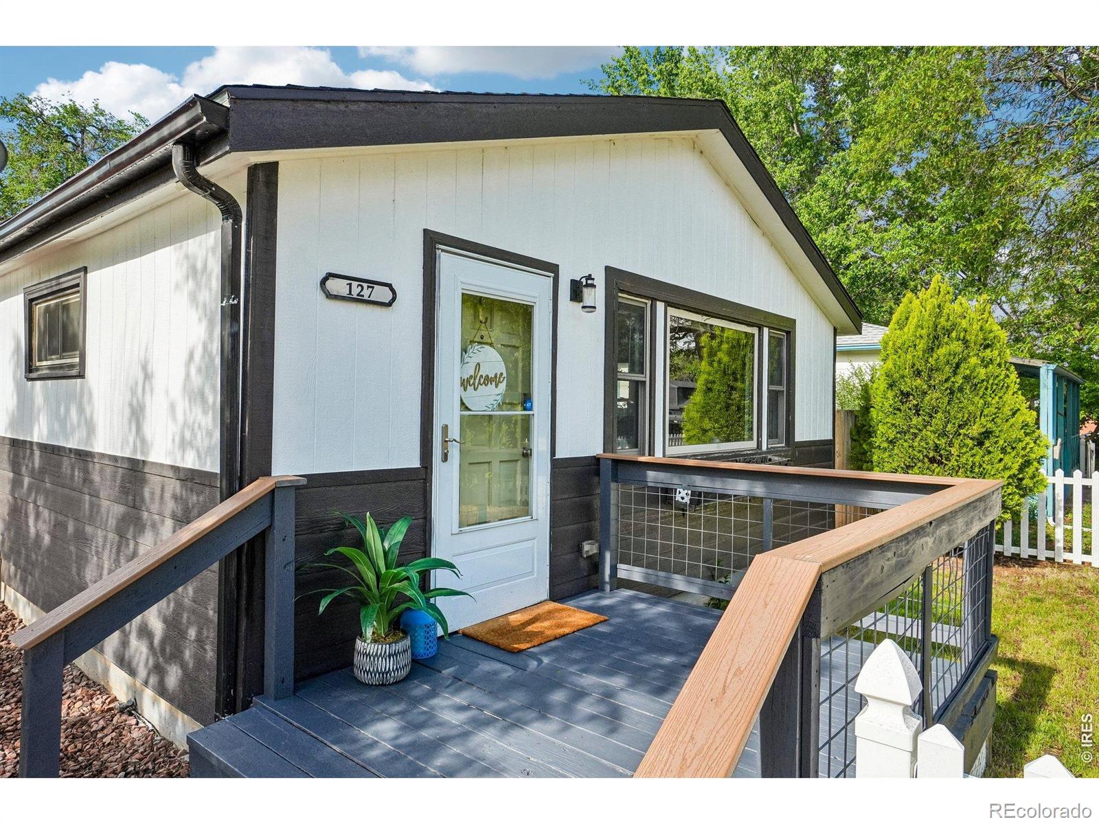 MLS Image #2 for 127 e saint clair avenue,longmont, Colorado