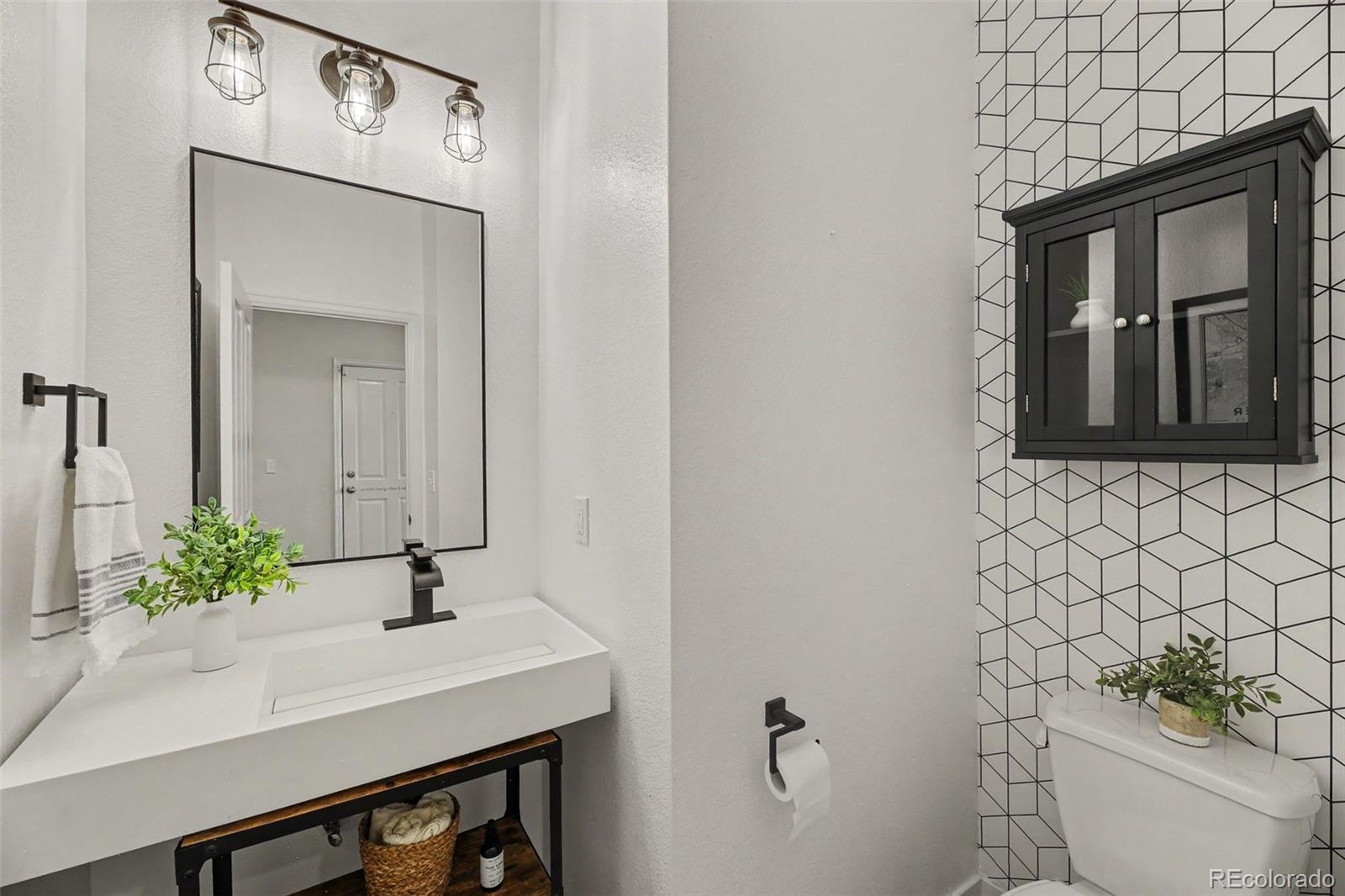 MLS Image #10 for 10934  pitkin street,commerce city, Colorado