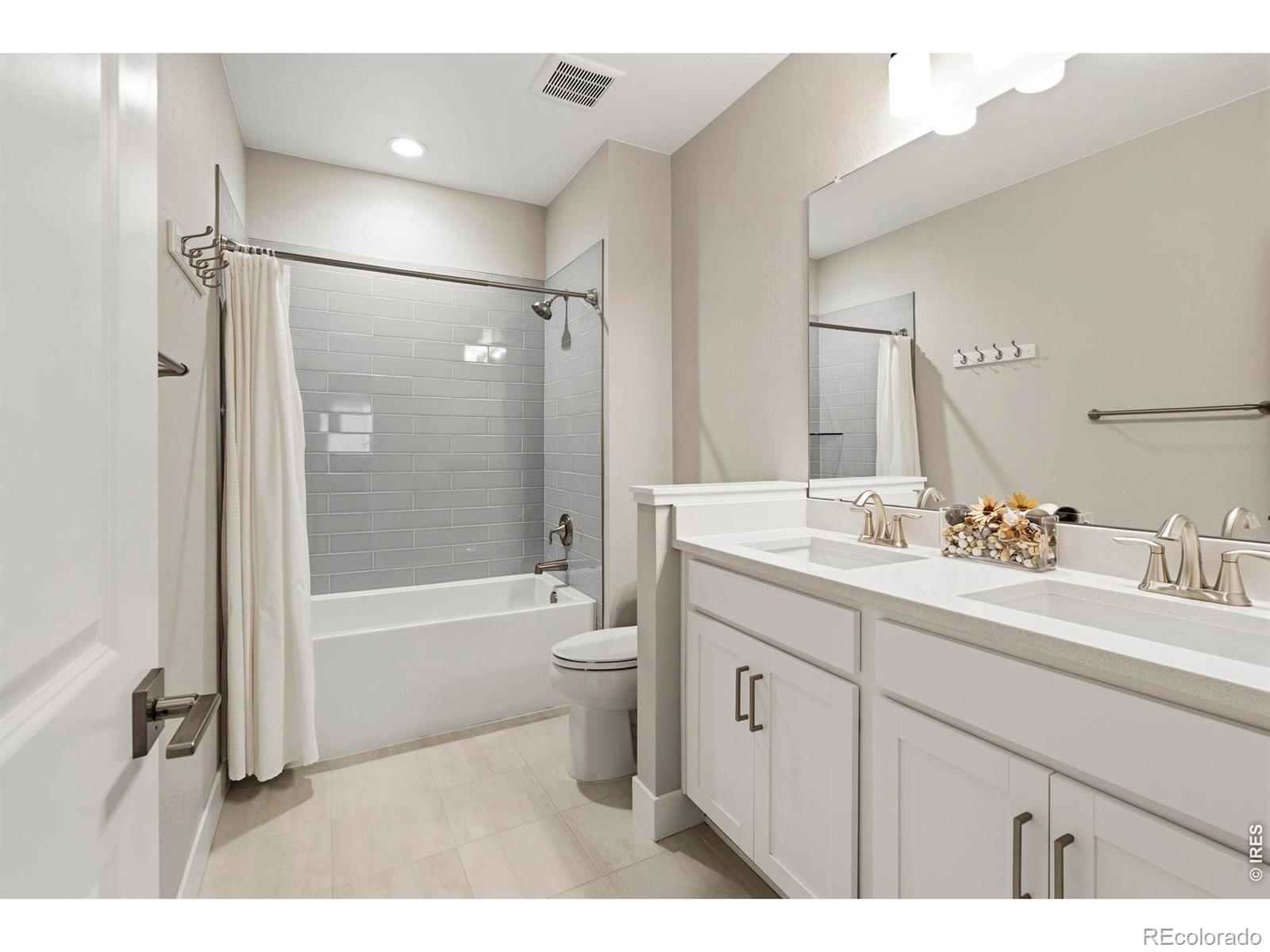 MLS Image #32 for 3271  beckwith run,broomfield, Colorado