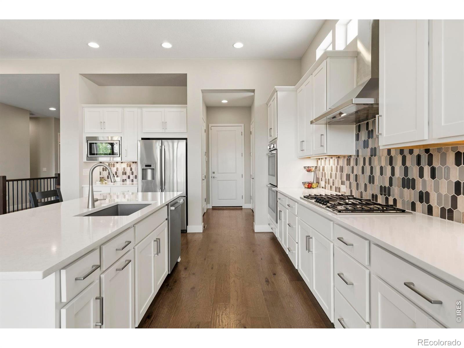 MLS Image #7 for 3271  beckwith run,broomfield, Colorado