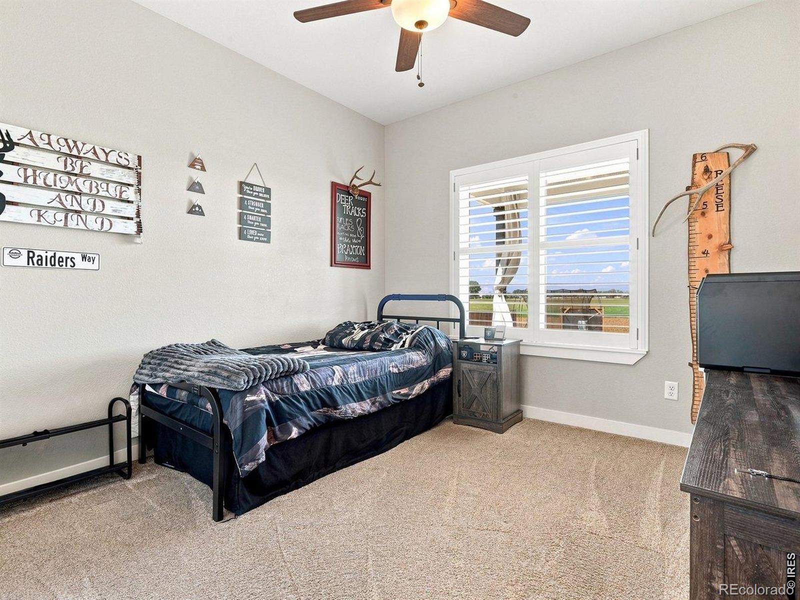 MLS Image #24 for 27857  hopi trail,loveland, Colorado