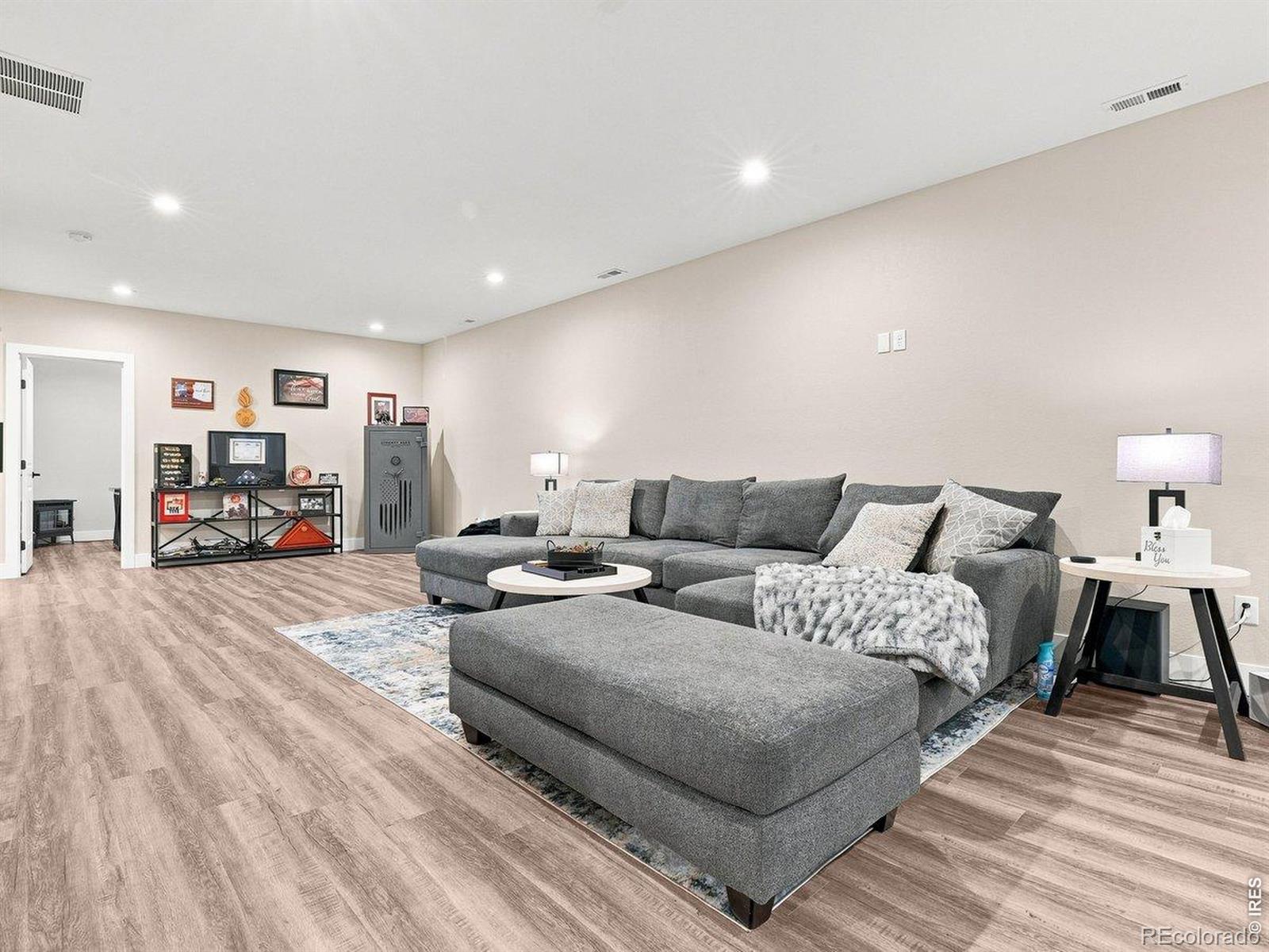 MLS Image #32 for 27857  hopi trail,loveland, Colorado