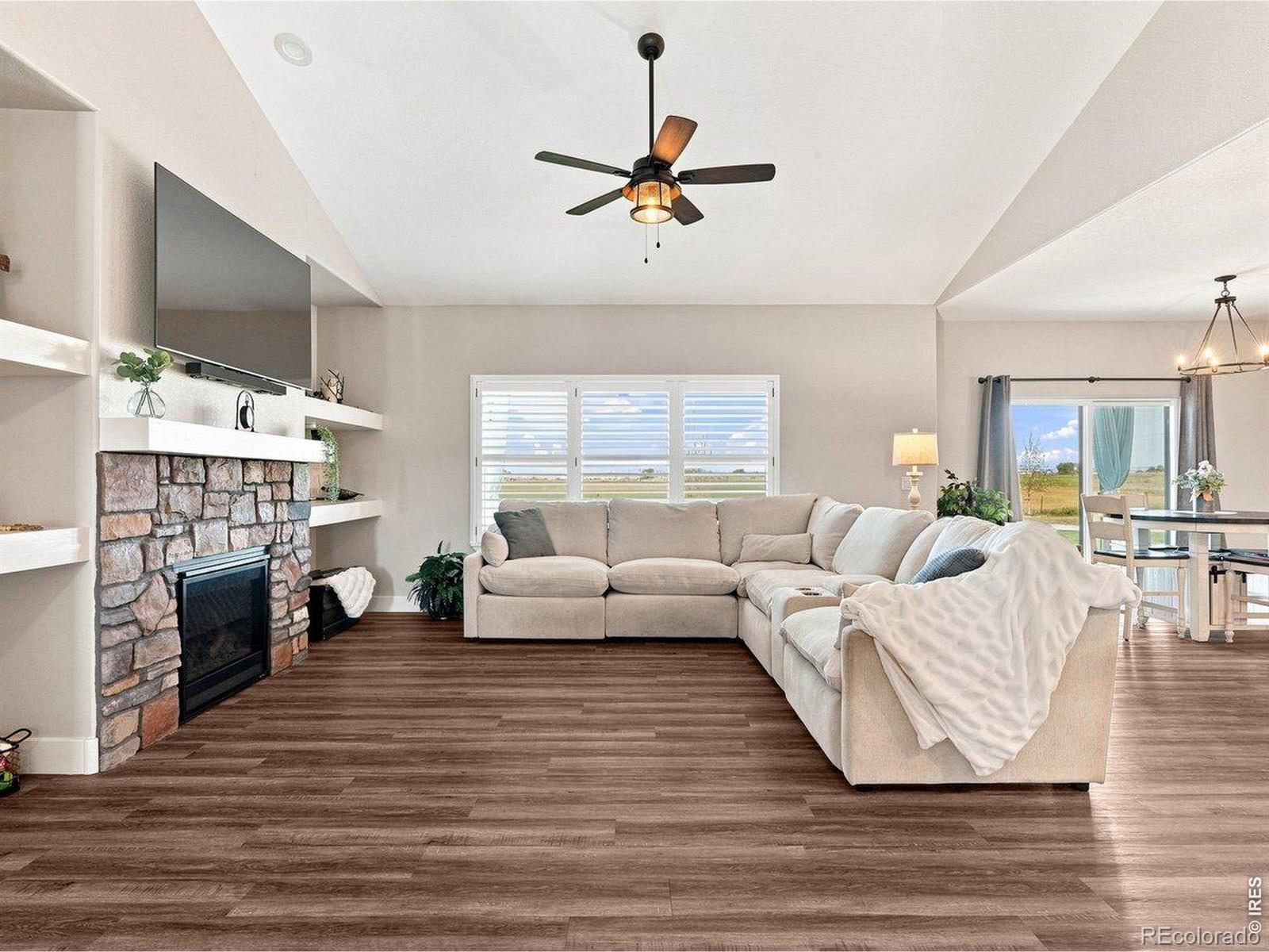 MLS Image #9 for 27857  hopi trail,loveland, Colorado