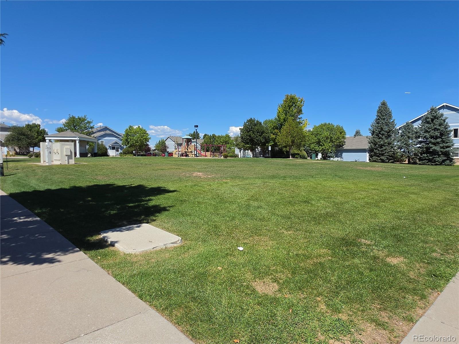 MLS Image #18 for 5766  biscay street,denver, Colorado