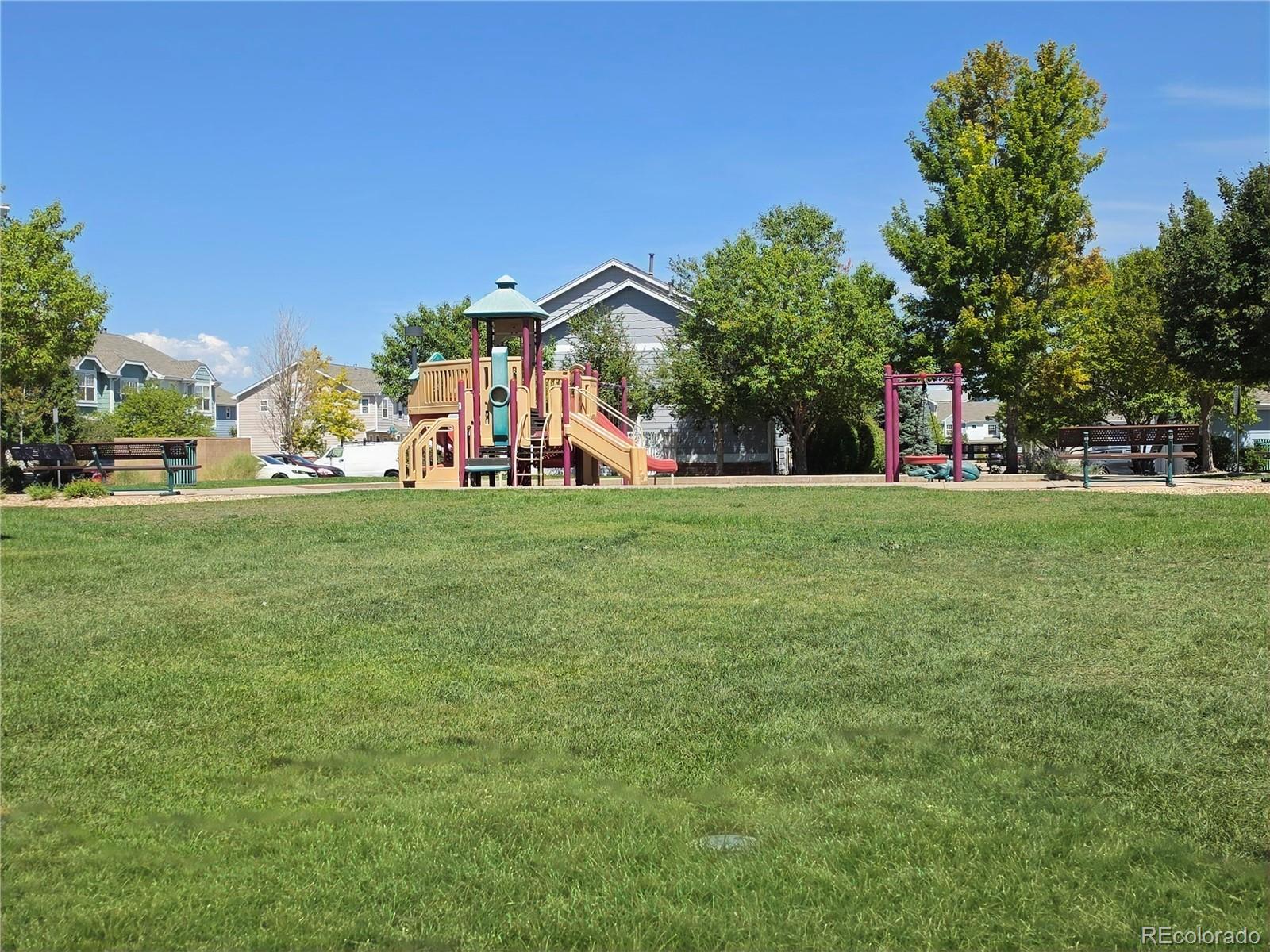 MLS Image #20 for 5766  biscay street,denver, Colorado