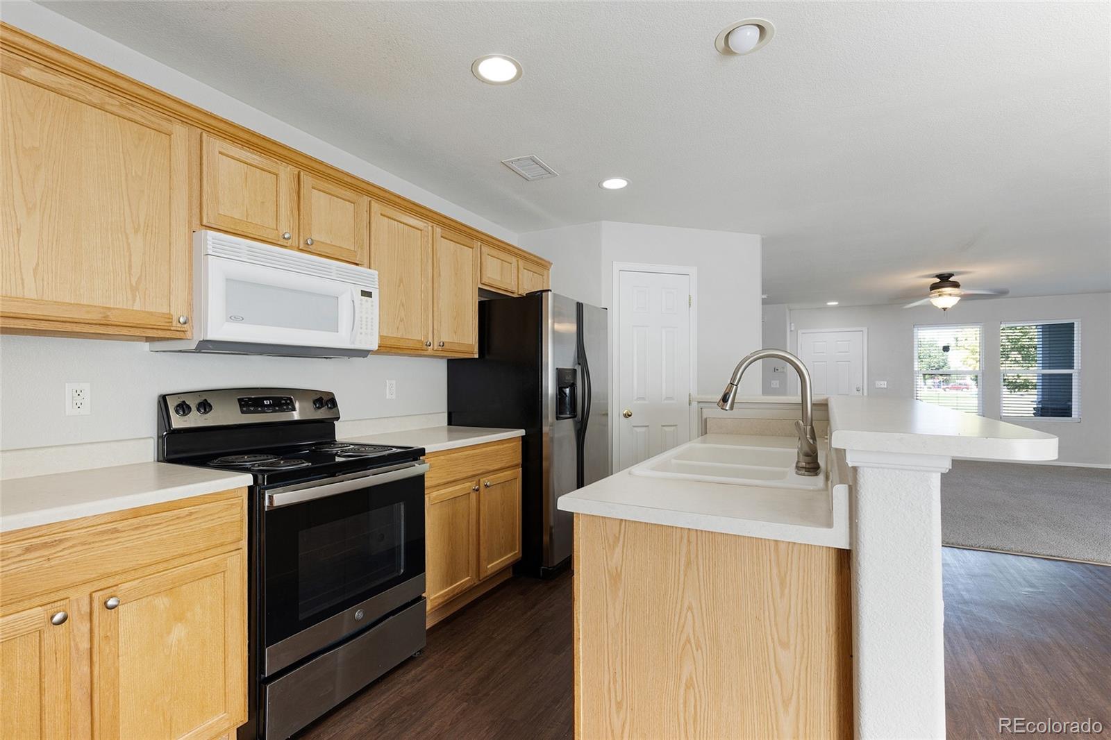 MLS Image #9 for 5766  biscay street,denver, Colorado