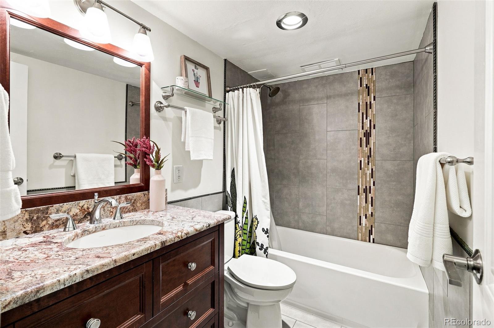 MLS Image #18 for 1223  race street,denver, Colorado