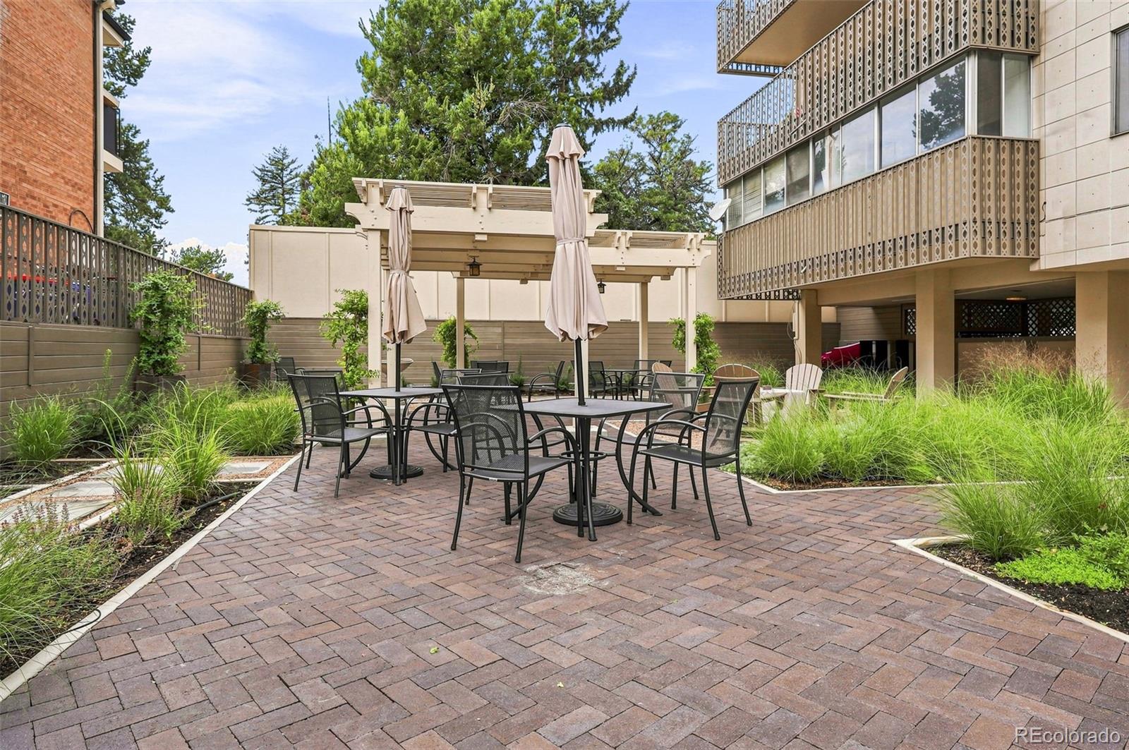 MLS Image #41 for 1223  race street,denver, Colorado