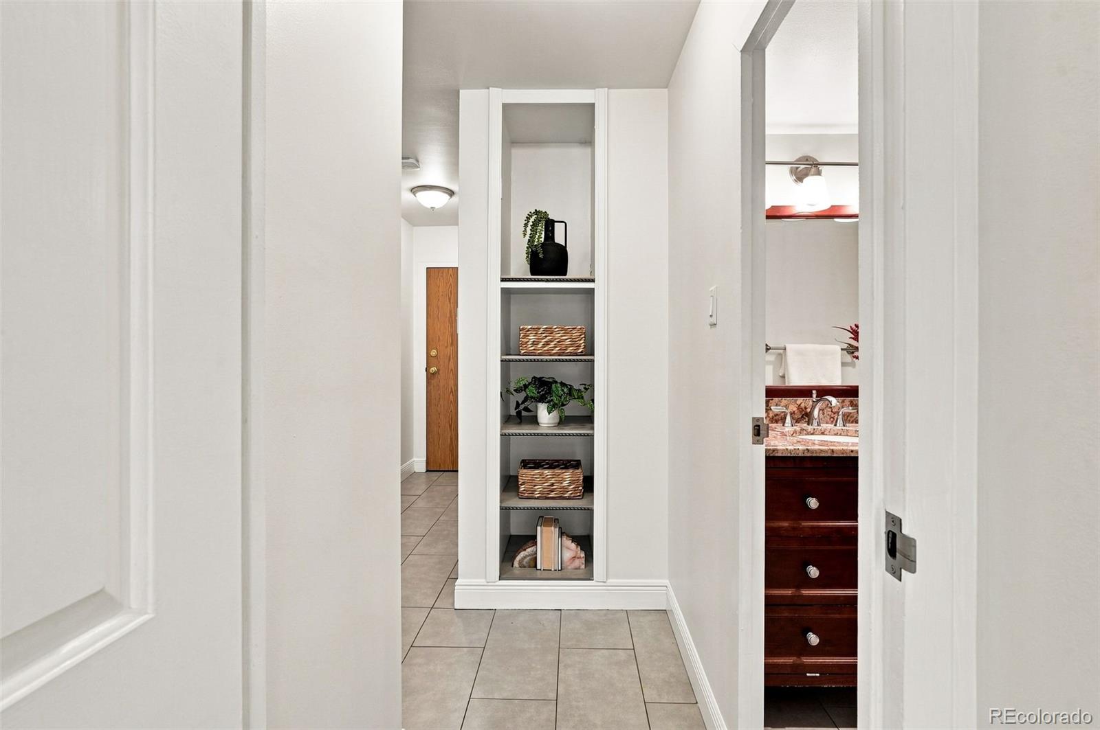 MLS Image #7 for 1223  race street,denver, Colorado