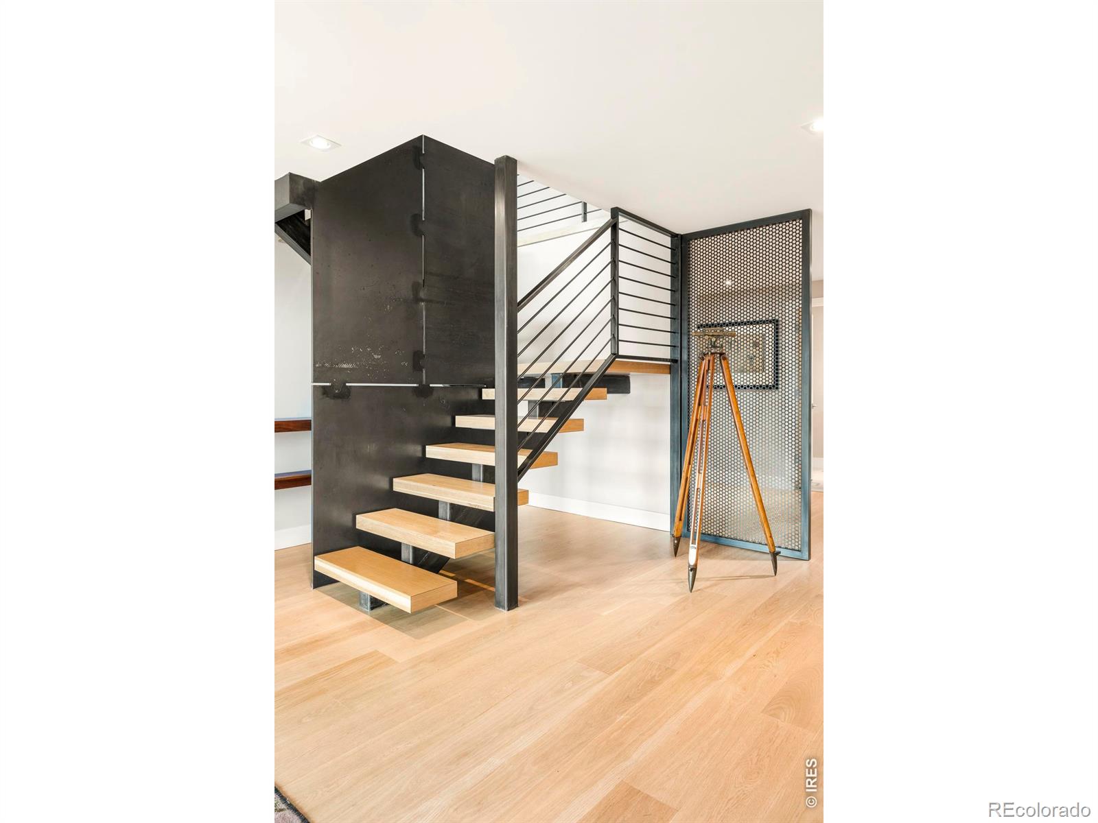 MLS Image #6 for 316  pine tree lane,boulder, Colorado