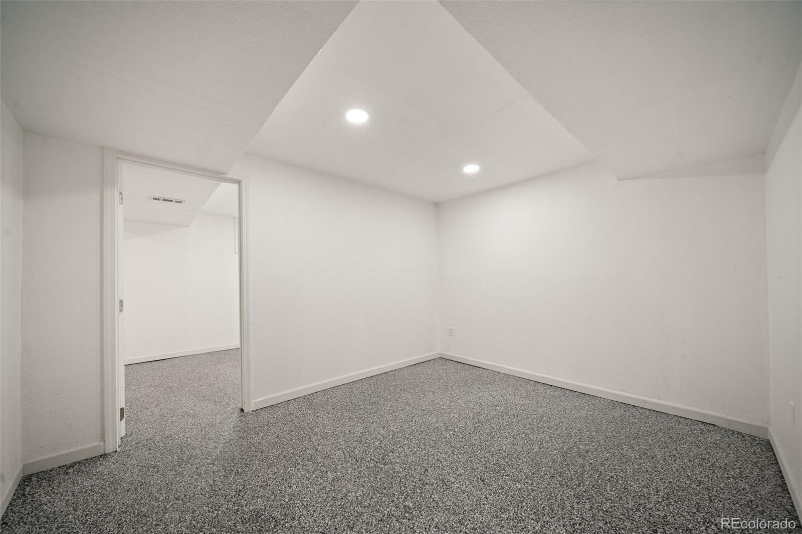 MLS Image #33 for 8293  yukon court,arvada, Colorado