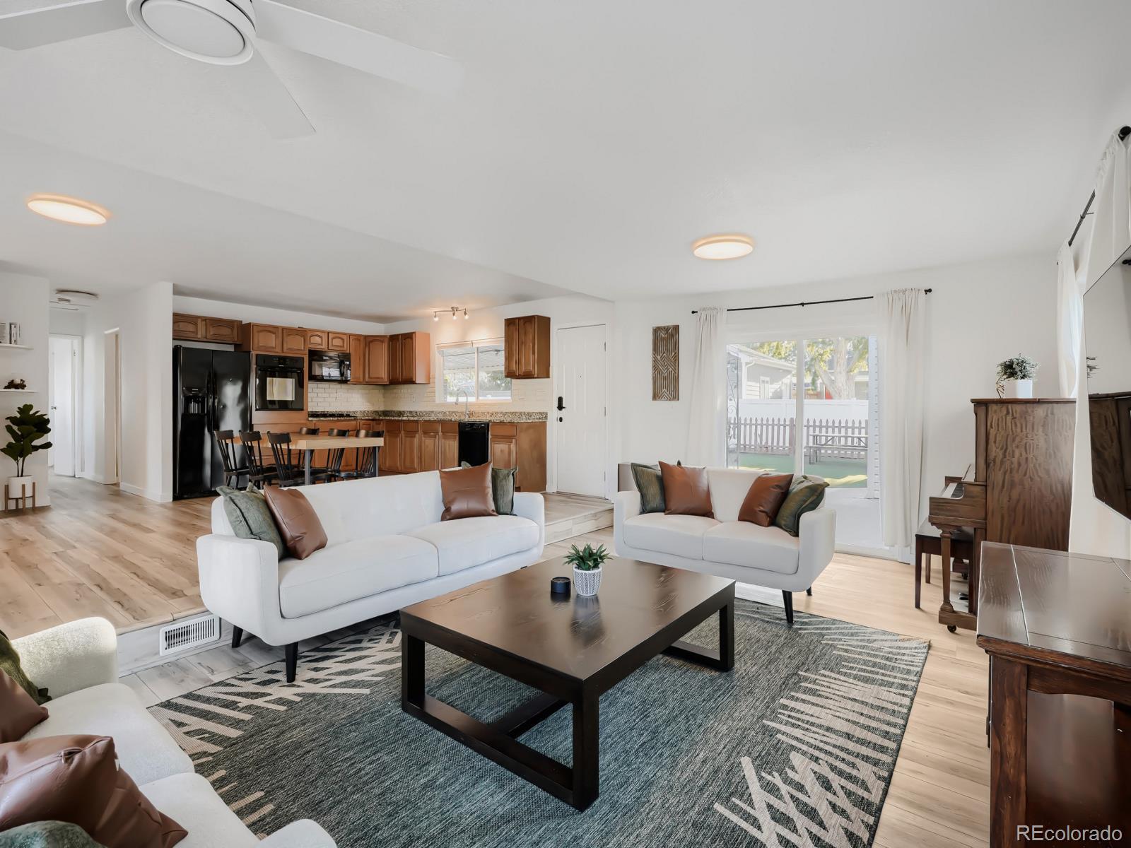 MLS Image #2 for 5533  raritan way,denver, Colorado
