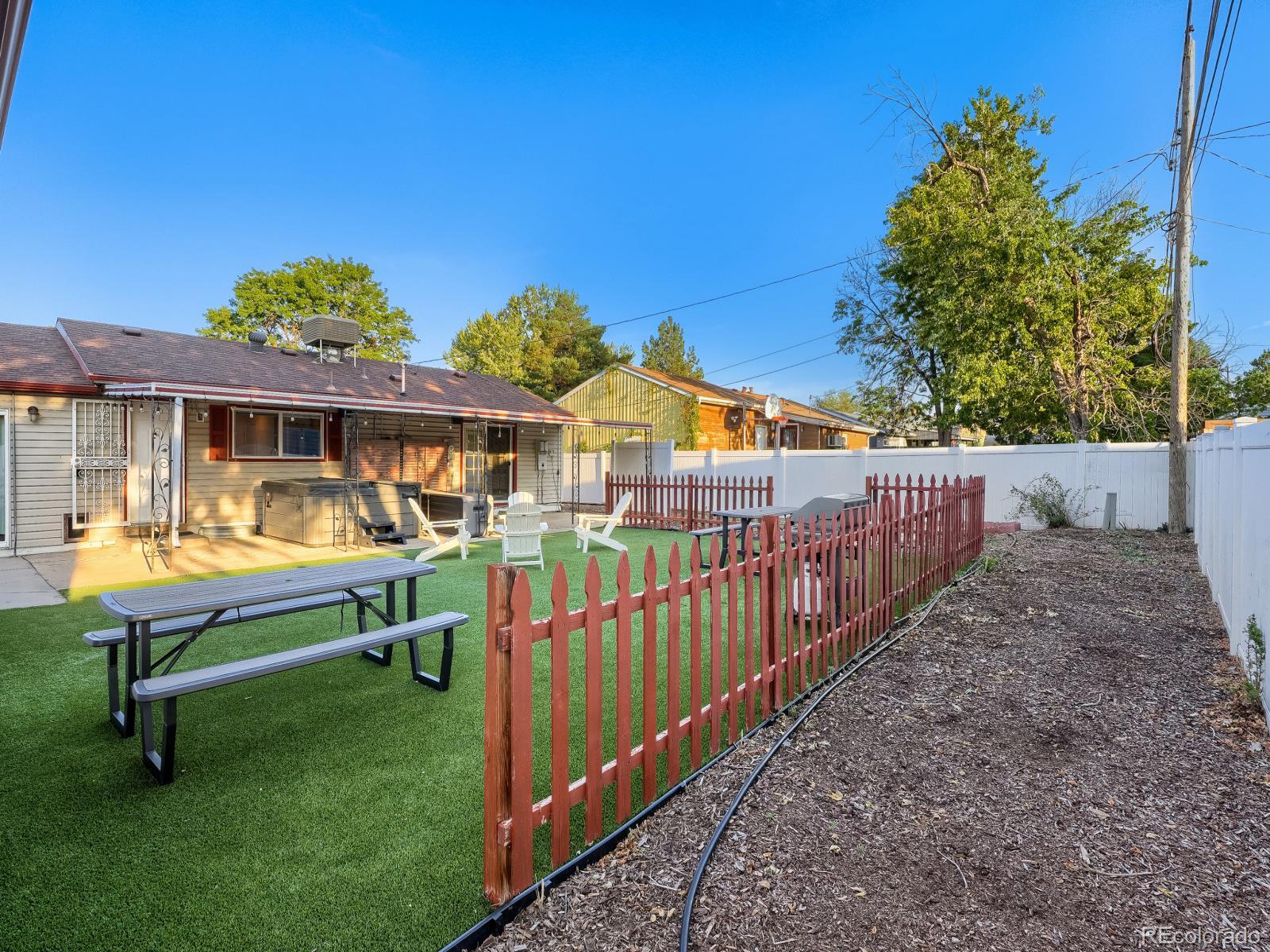 MLS Image #23 for 5533  raritan way,denver, Colorado