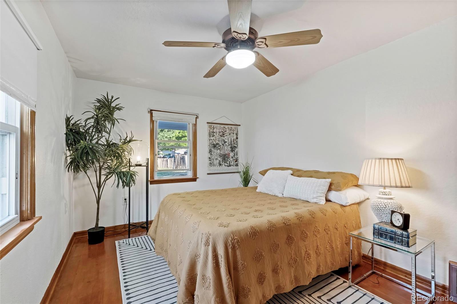 MLS Image #13 for 4707 s cherokee street,englewood, Colorado