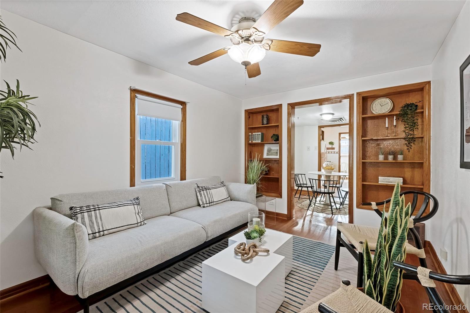 MLS Image #3 for 4707 s cherokee street,englewood, Colorado