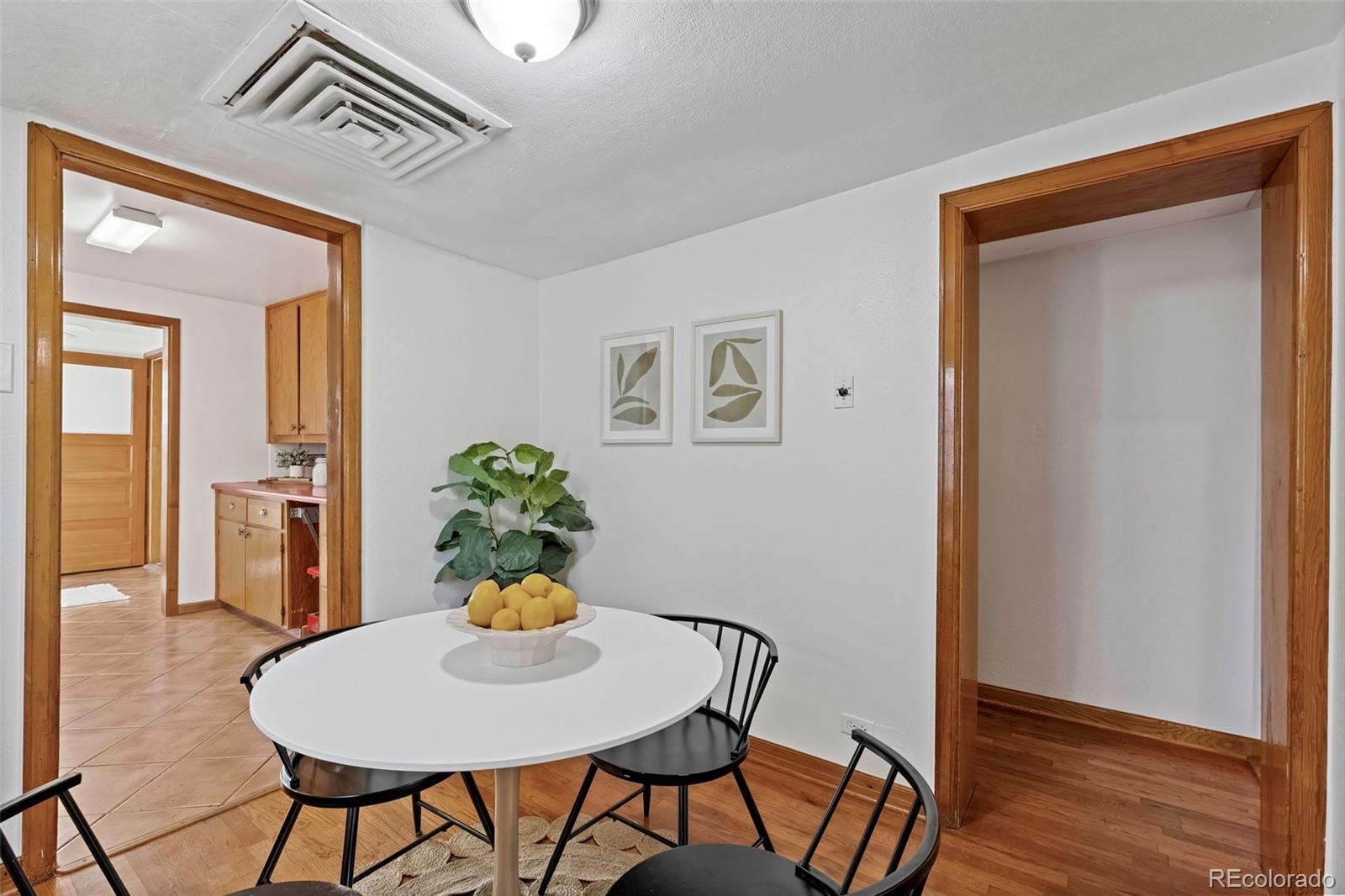 MLS Image #7 for 4707 s cherokee street,englewood, Colorado