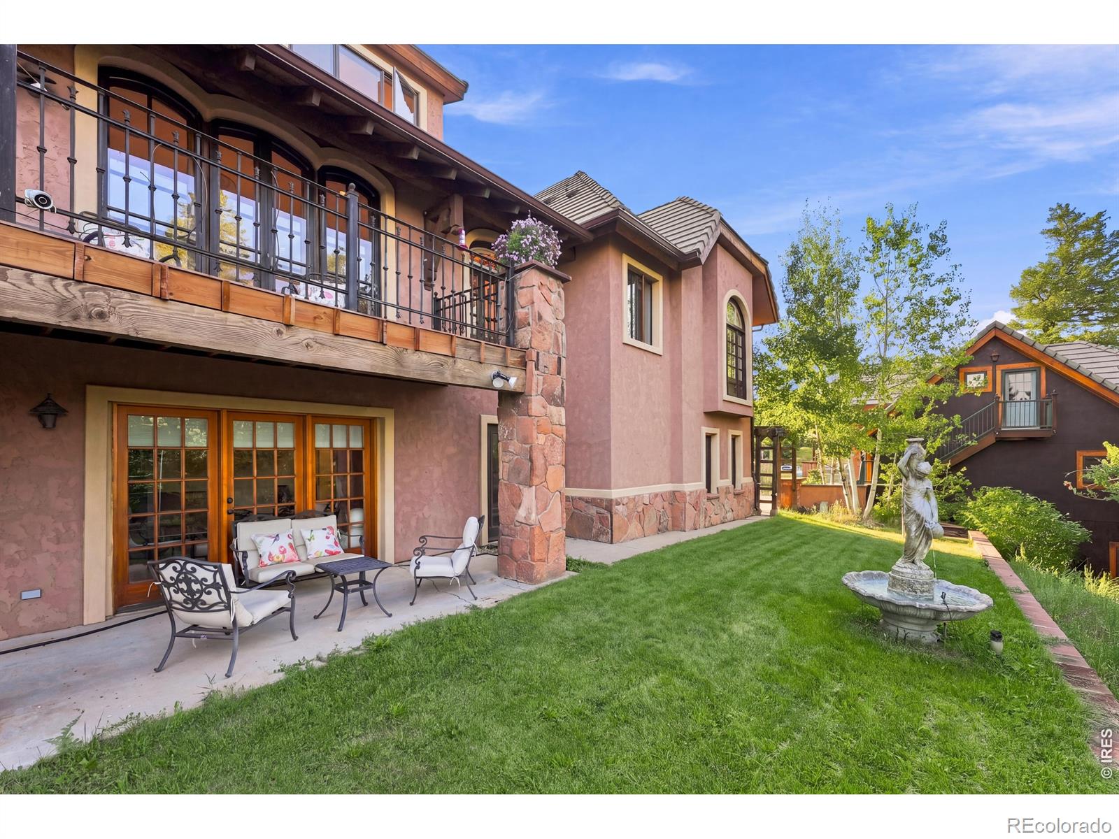 MLS Image #25 for 2717  bison drive,boulder, Colorado