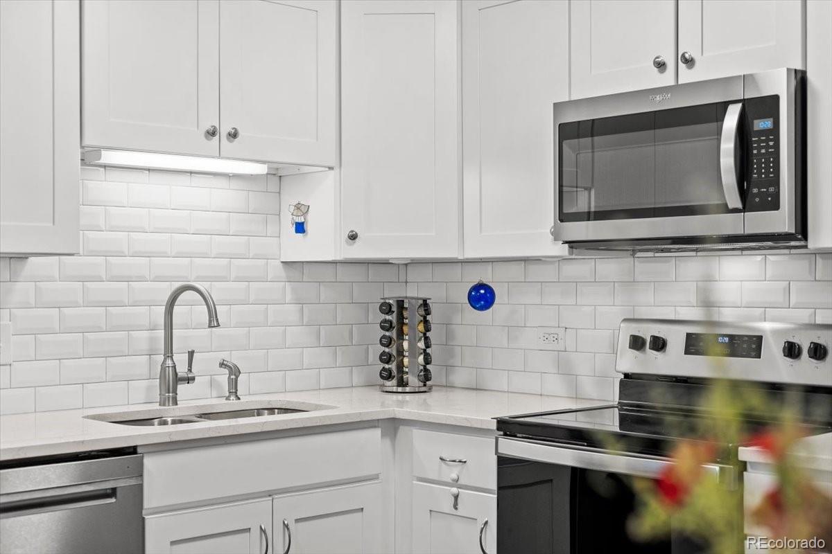 MLS Image #2 for 700 s alton way,denver, Colorado