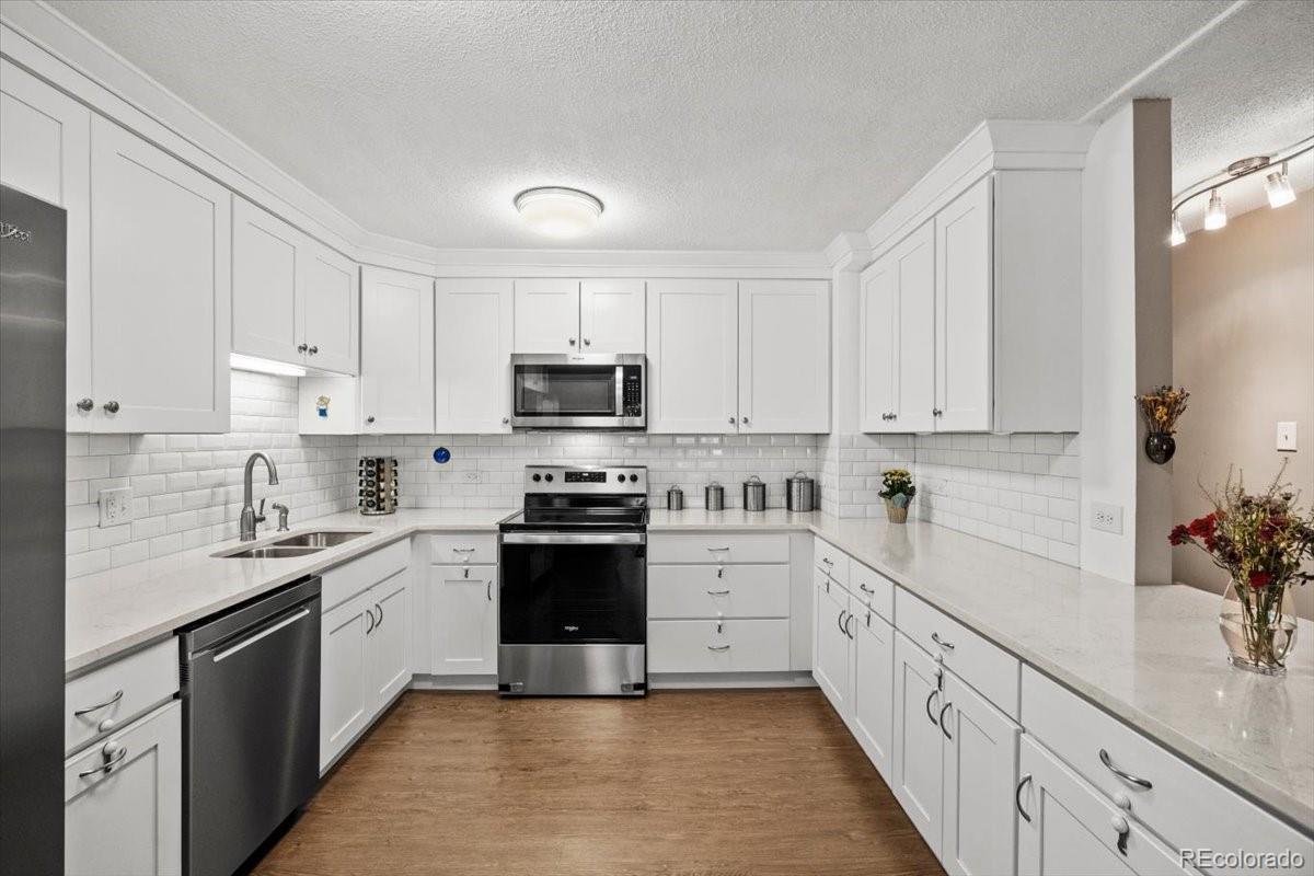MLS Image #23 for 700 s alton way,denver, Colorado