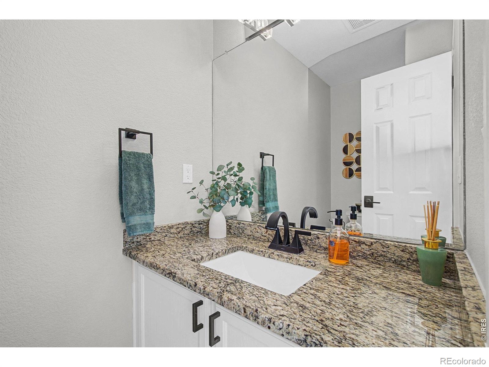 MLS Image #18 for 10024  wyandott circle,thornton, Colorado