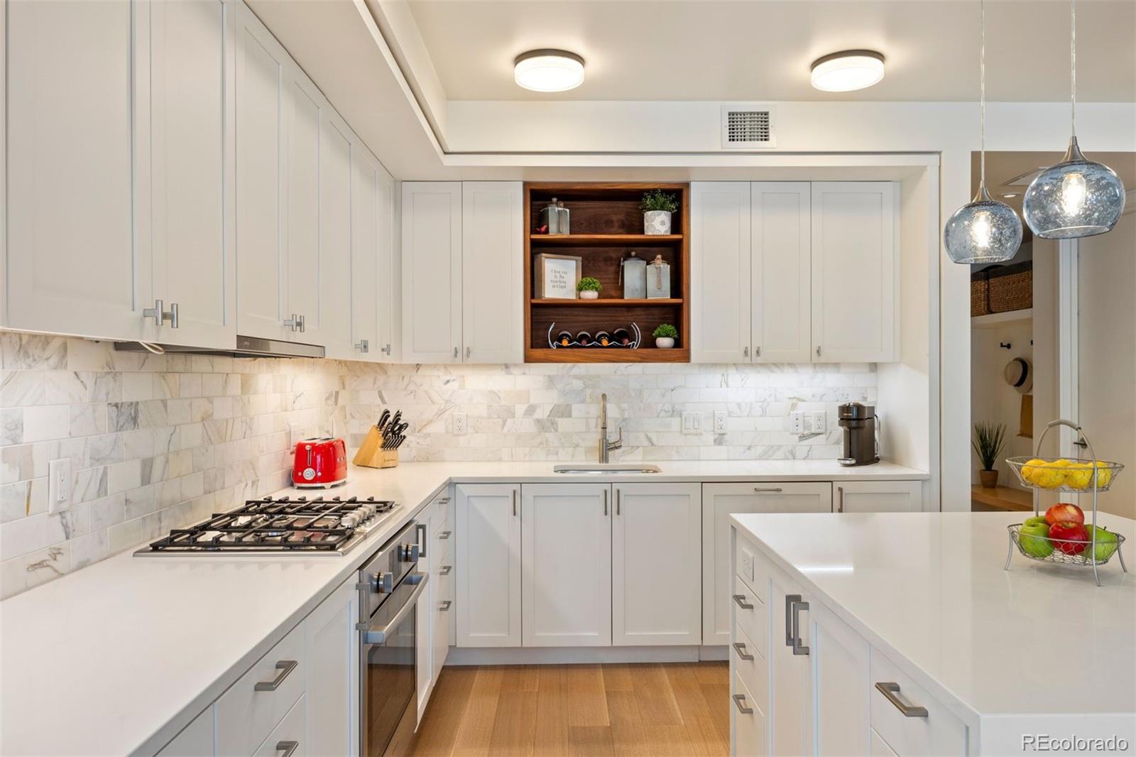 MLS Image #2 for 1750  wewatta street 1009,denver, Colorado
