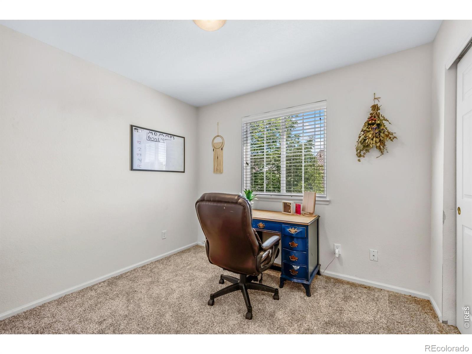 MLS Image #8 for 3855  arrowwood lane,johnstown, Colorado