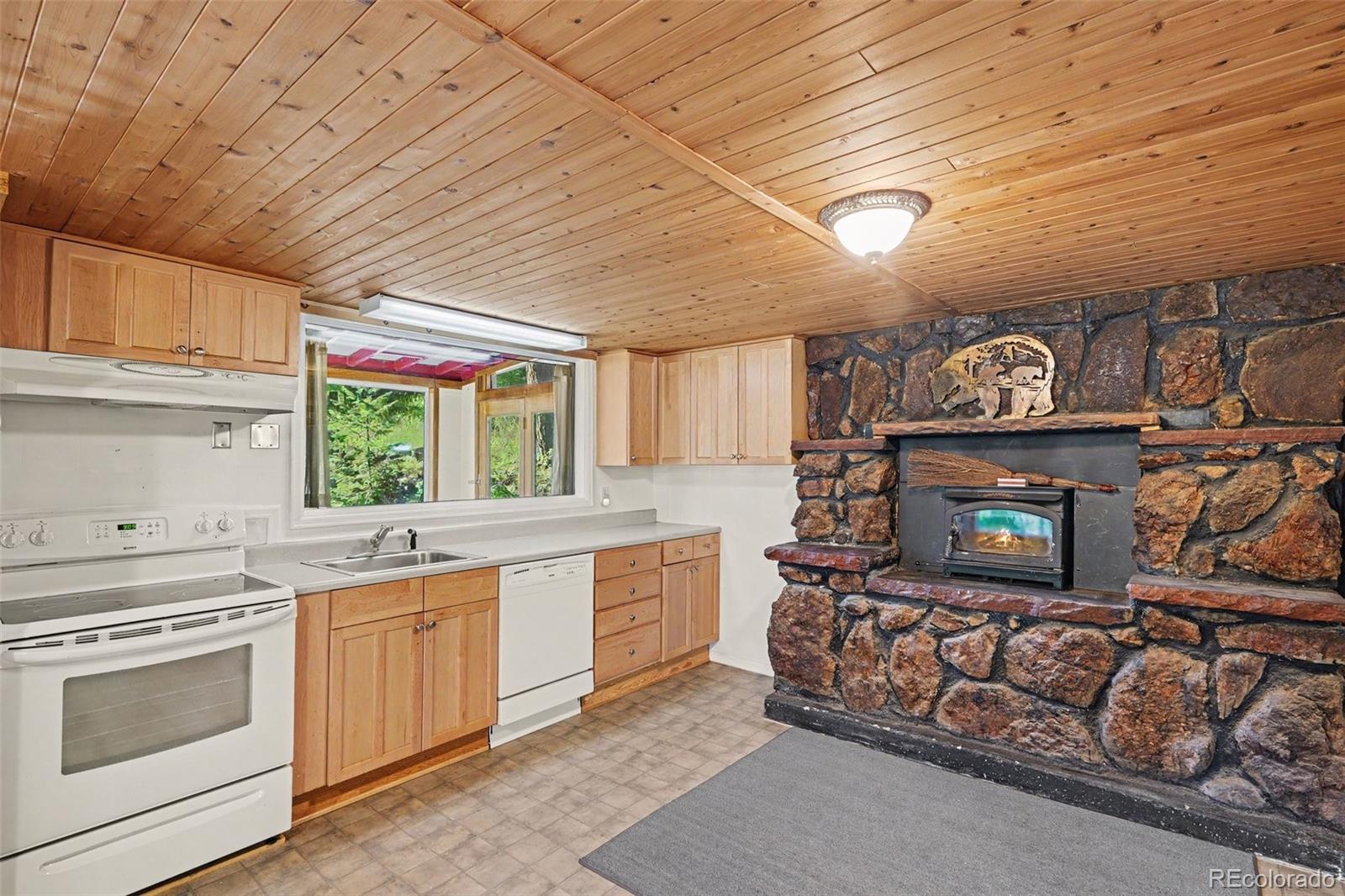 MLS Image #4 for 6411 s summer road,morrison, Colorado