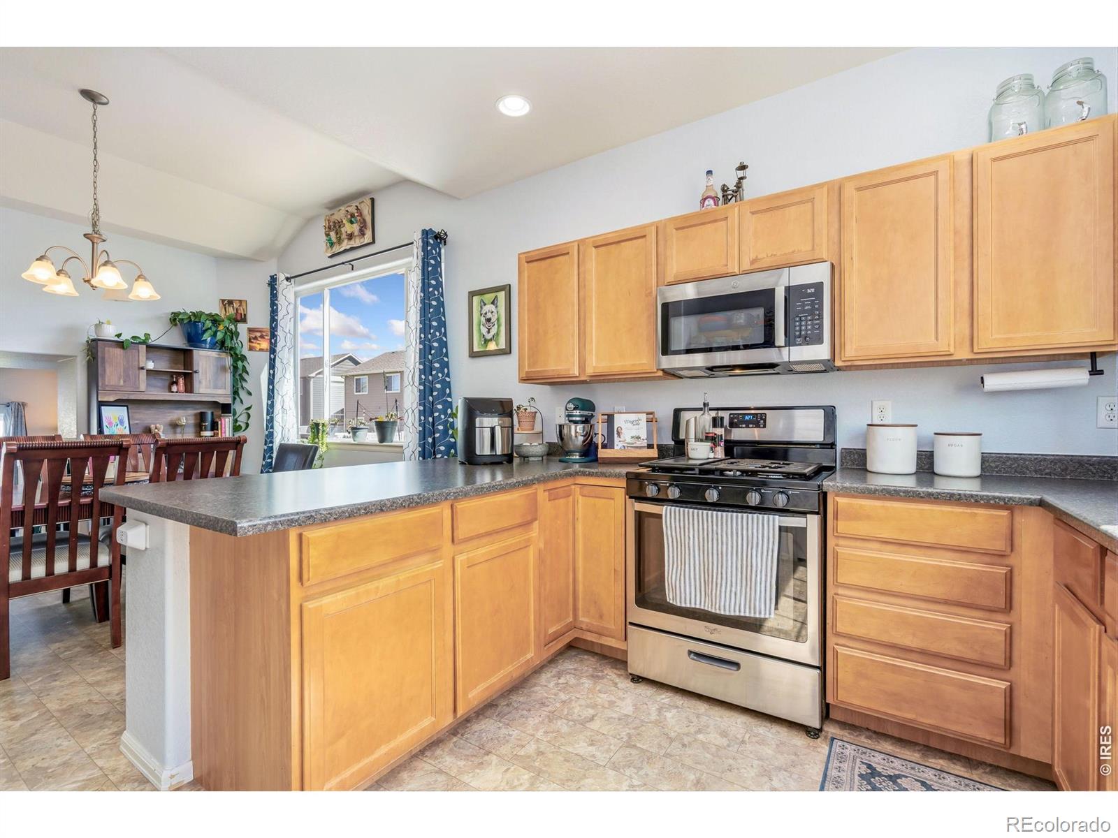 MLS Image #10 for 375  shadowbrook drive,windsor, Colorado