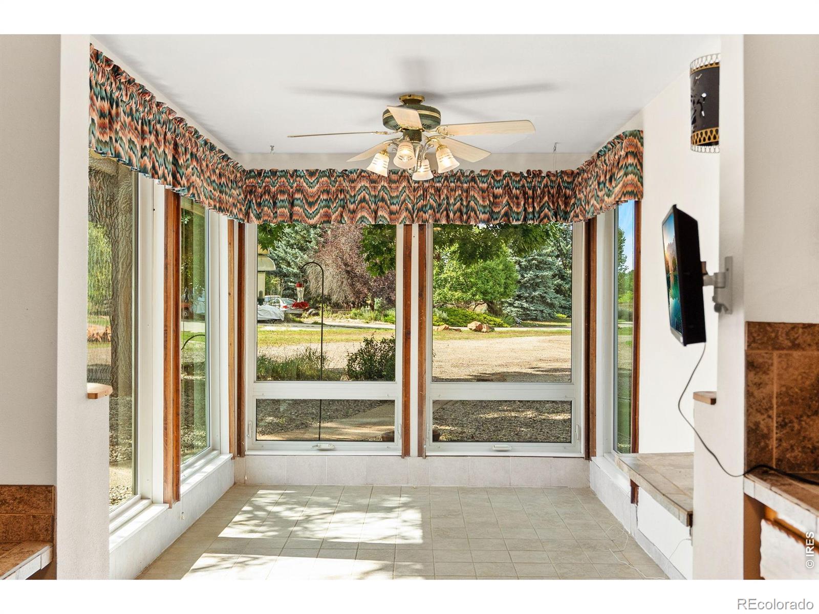 MLS Image #18 for 1825  longworth road,fort collins, Colorado