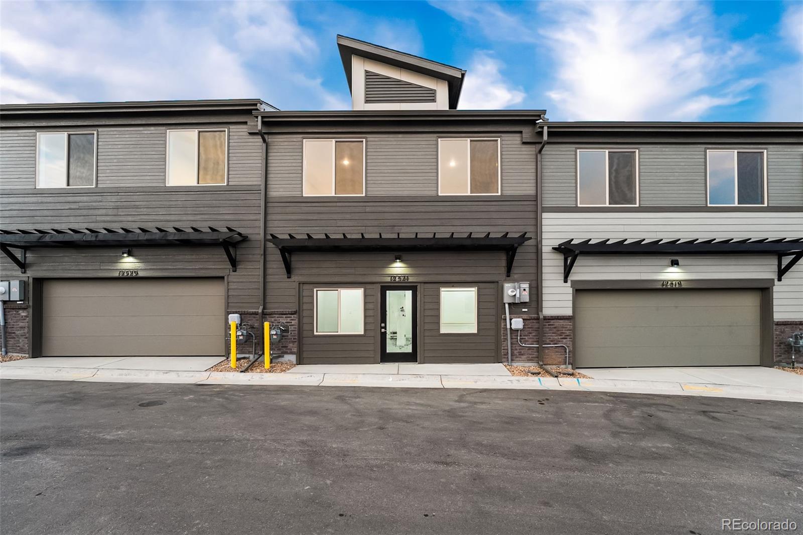 MLS Image #46 for 12334 w 58th court,arvada, Colorado