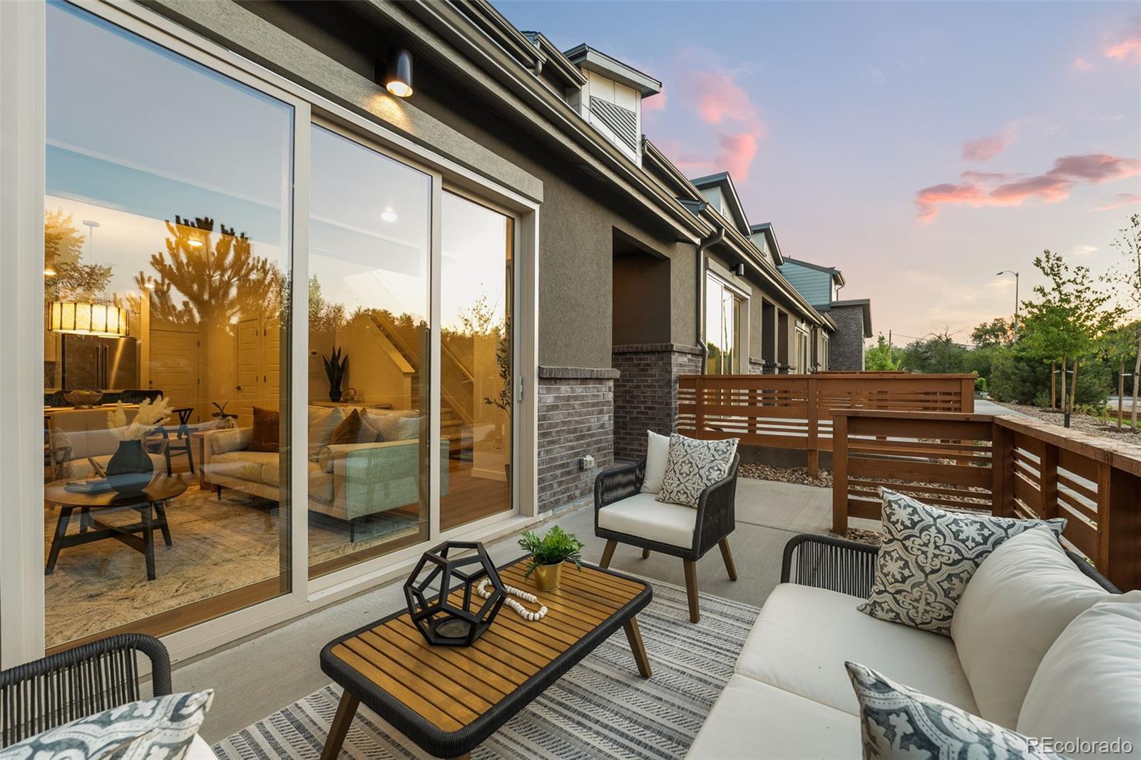 MLS Image #6 for 12334 w 58th court,arvada, Colorado