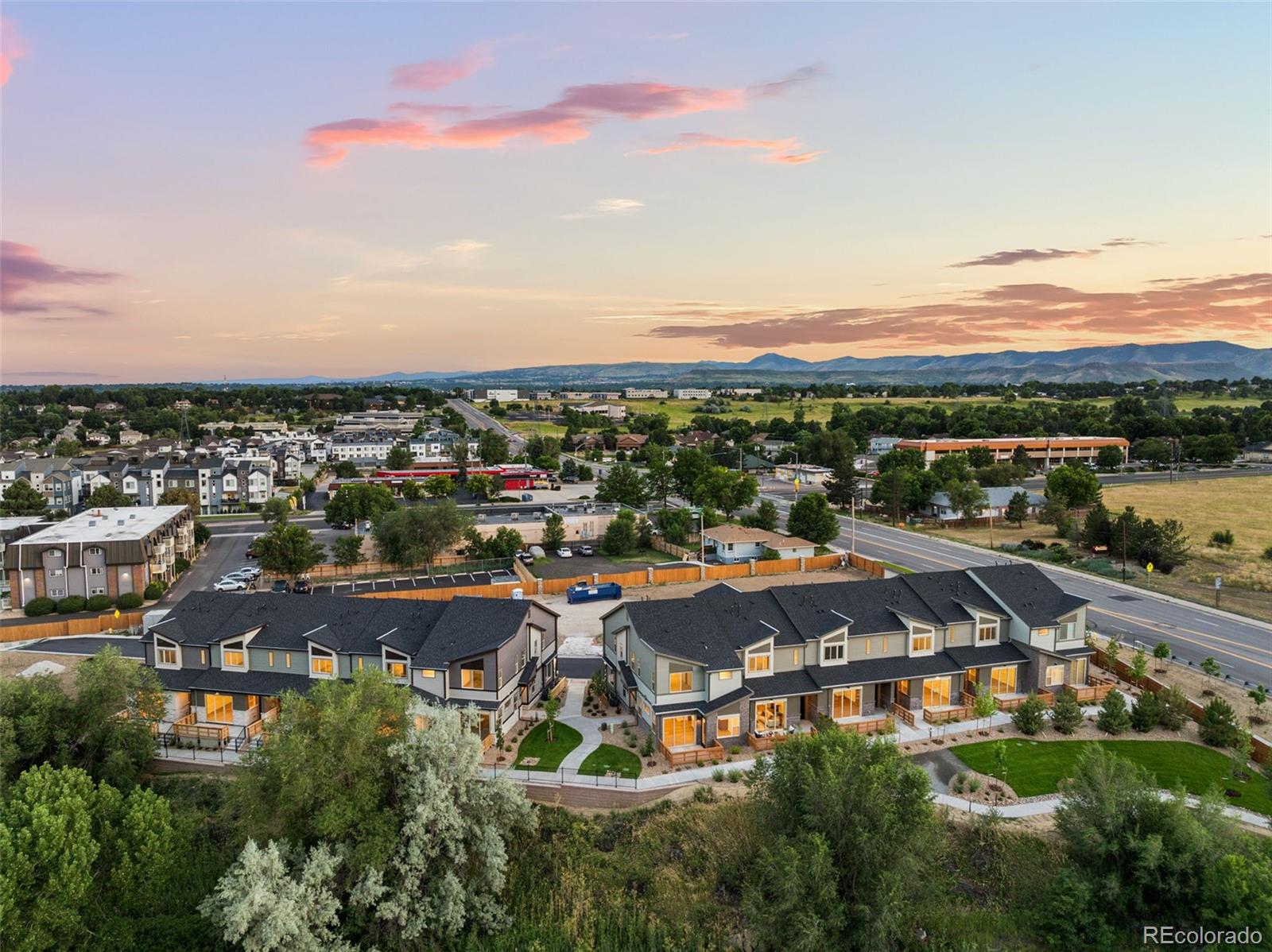 MLS Image #9 for 12334 w 58th court,arvada, Colorado