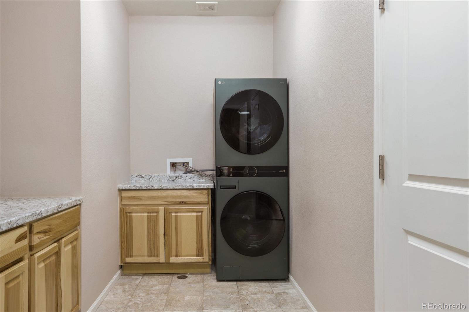 MLS Image #9 for 4843  saddlewood circle,johnstown, Colorado