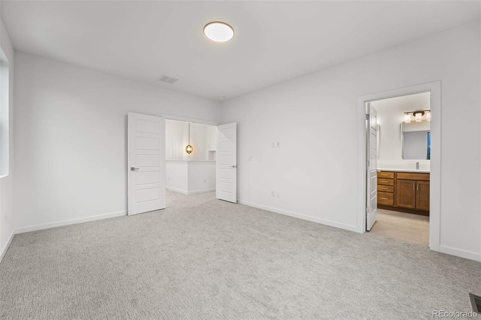 MLS Image #27 for 12318 w 58th court,arvada, Colorado