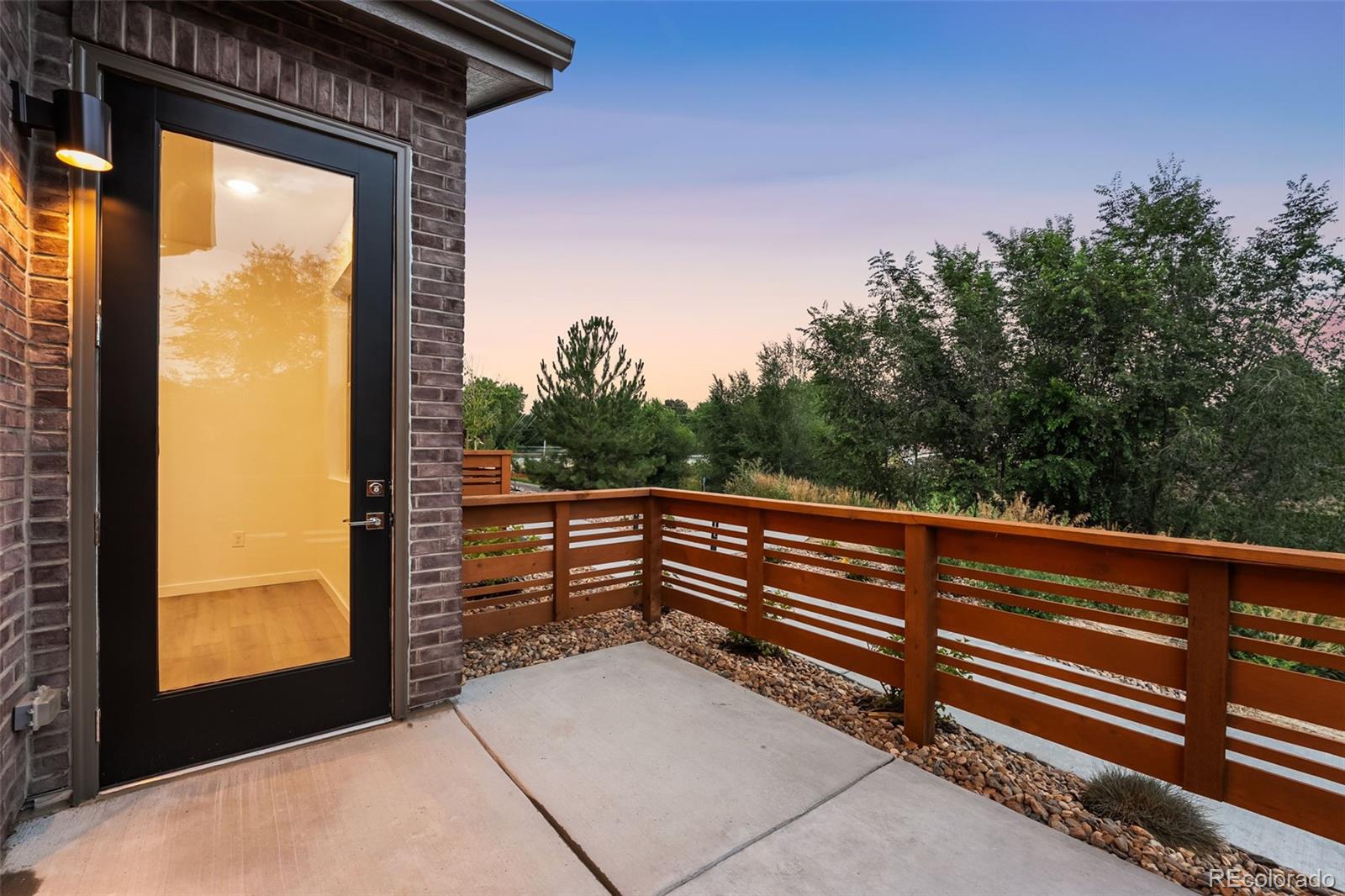 MLS Image #6 for 12318 w 58th court,arvada, Colorado