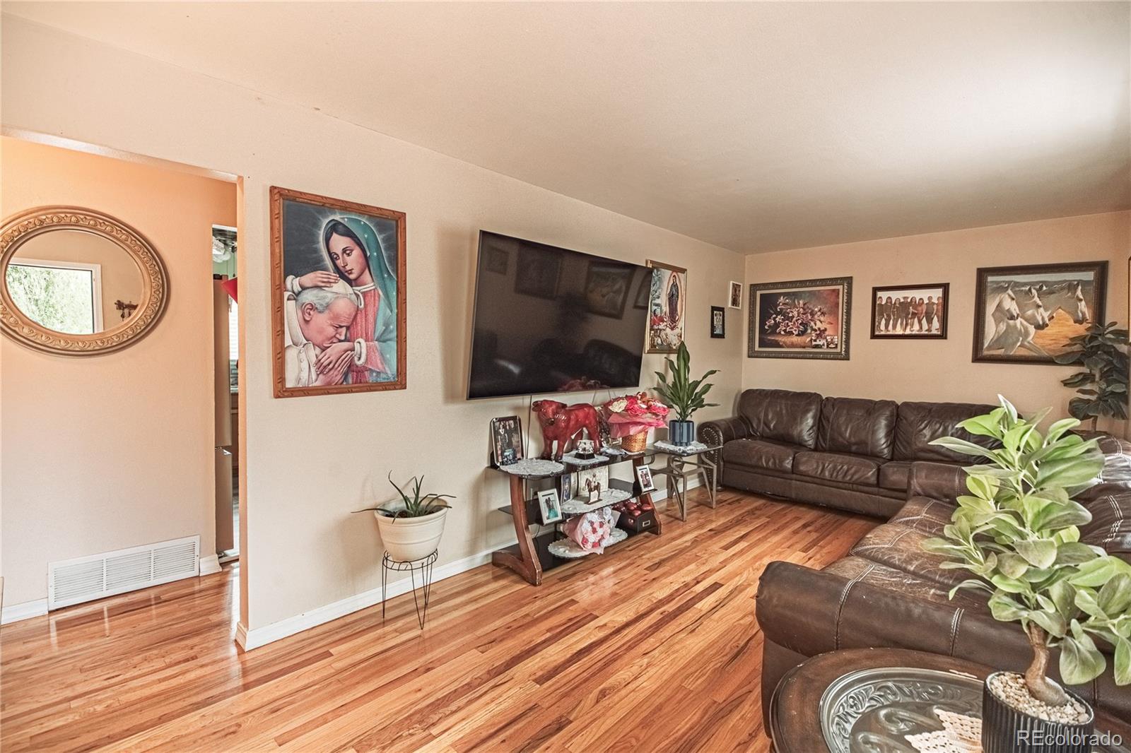 MLS Image #6 for 1118  maxwell street,colorado springs, Colorado