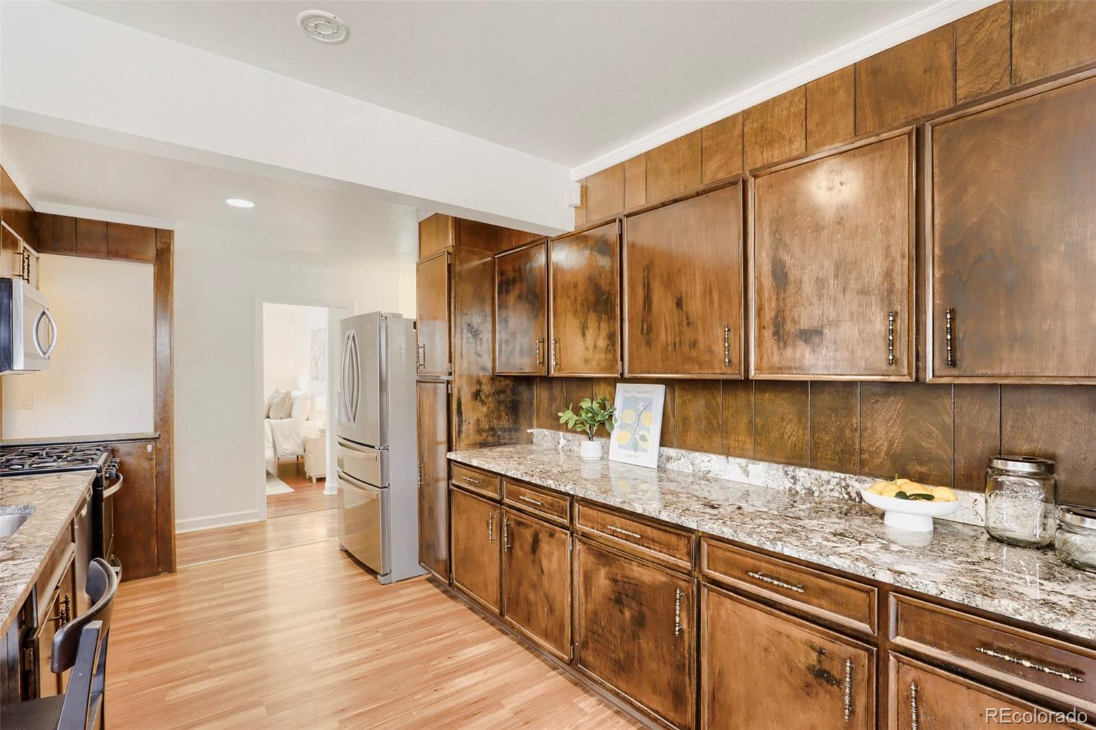 MLS Image #15 for 810  oswego street,aurora, Colorado