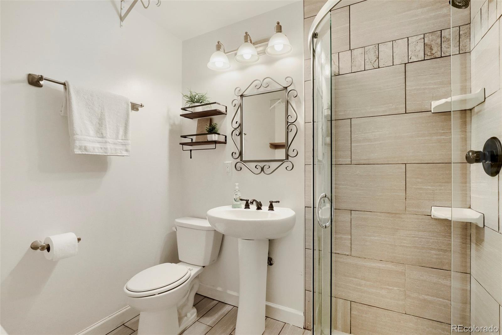 MLS Image #18 for 810  oswego street,aurora, Colorado