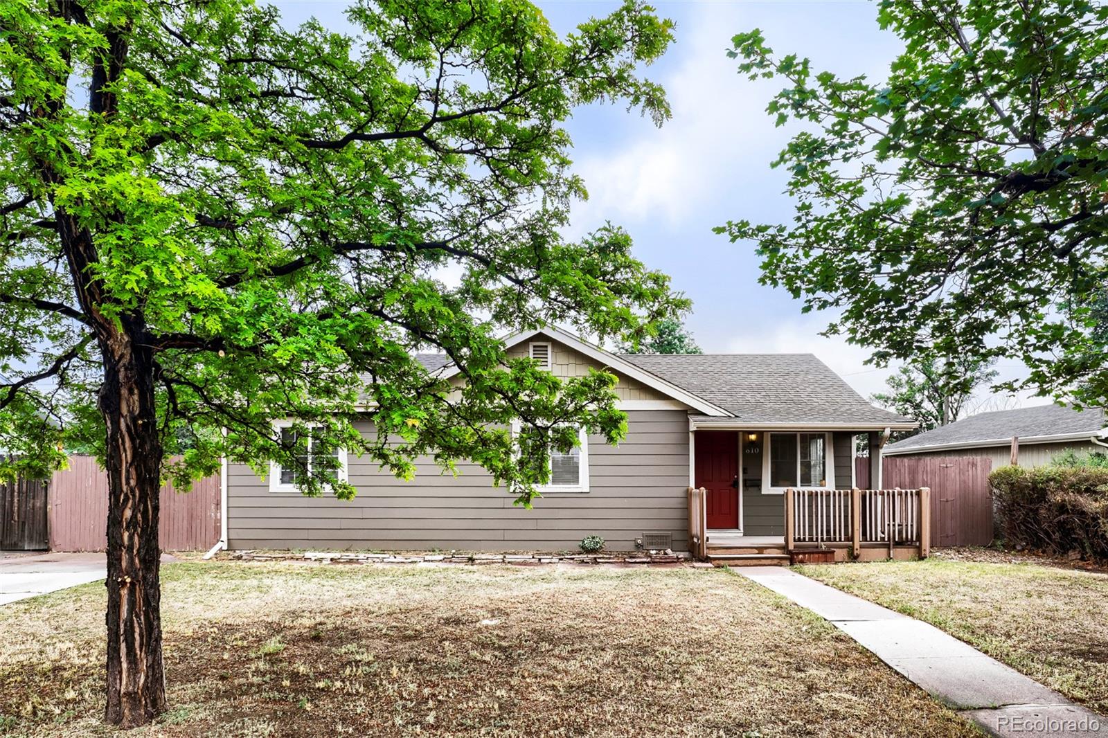 MLS Image #3 for 810  oswego street,aurora, Colorado